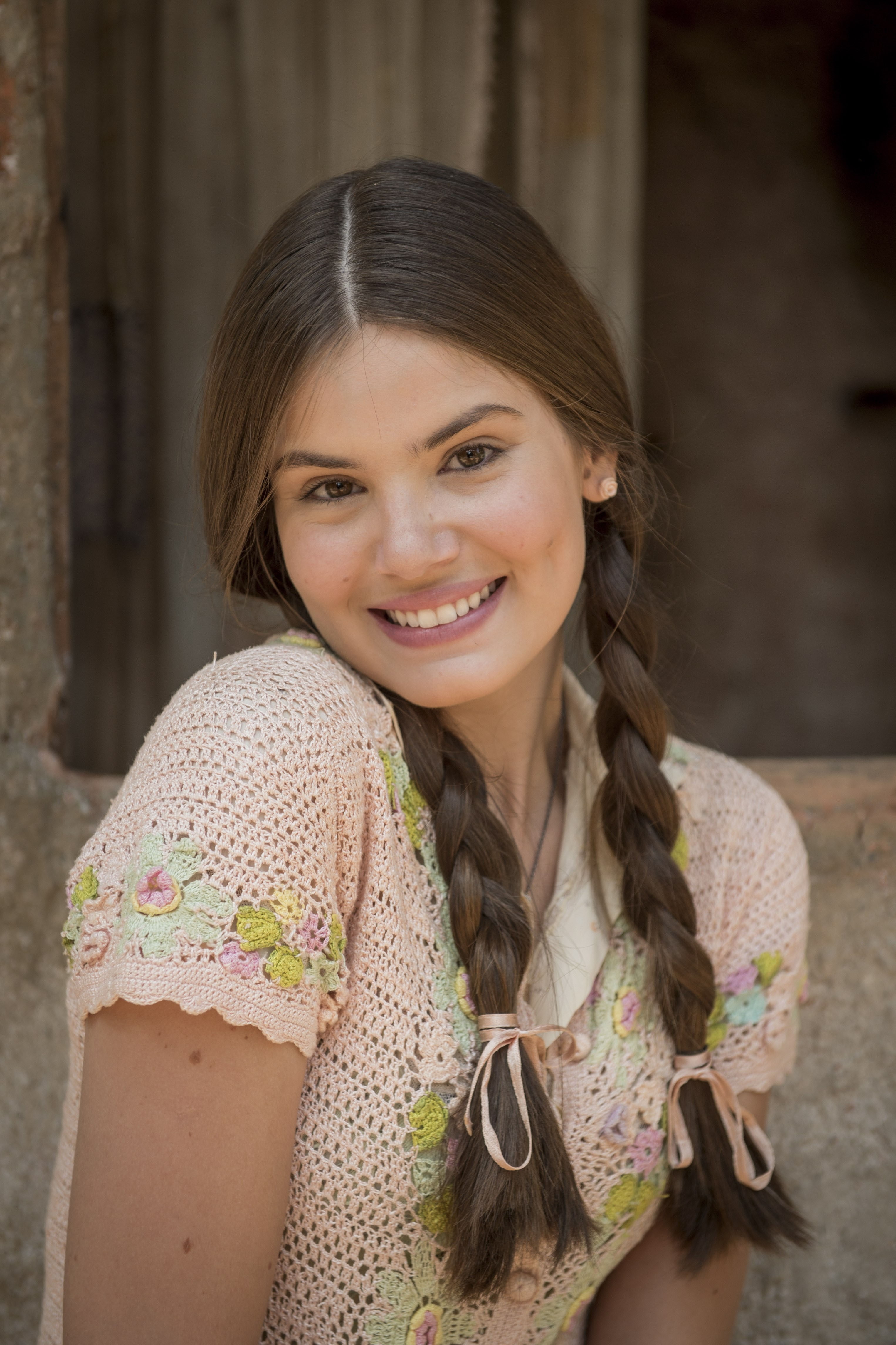 women actress brunette long hair Camila Queiroz portrait display 2k