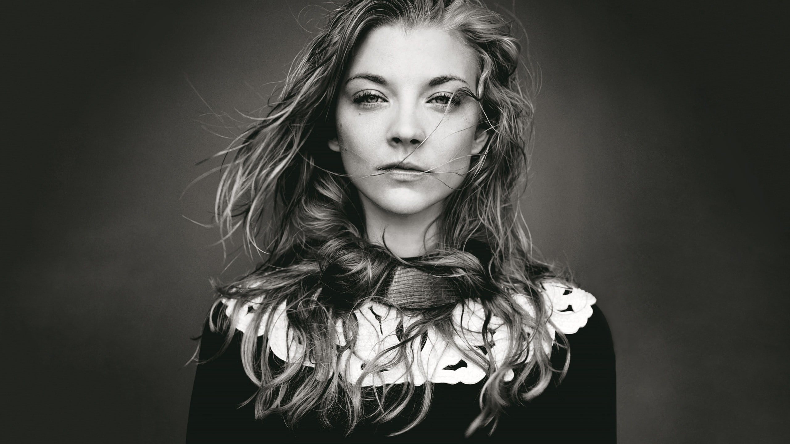 women actress Natalie Dormer monochrome 2k