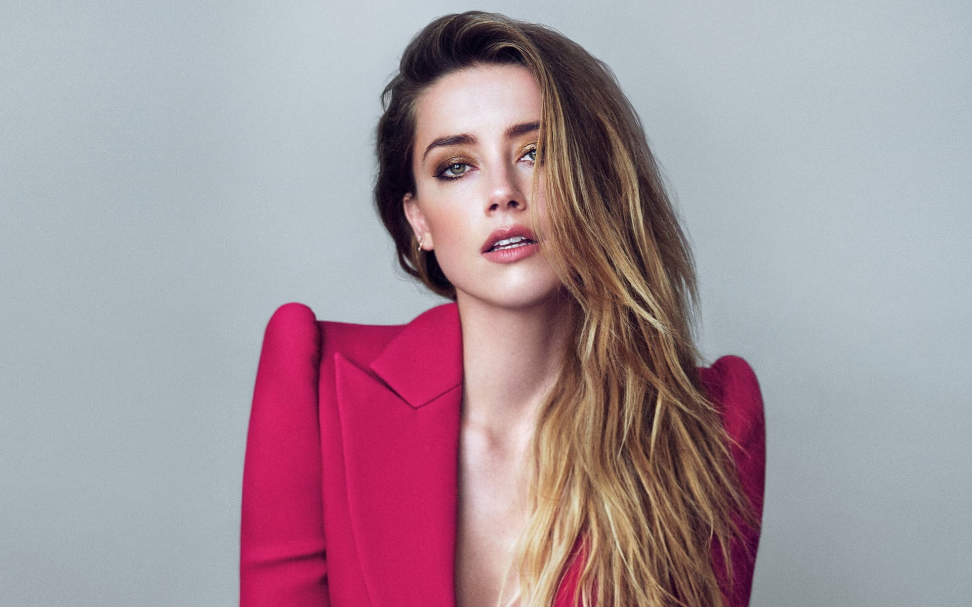 women Amber Heard blonde long hair actress wavy cleavage