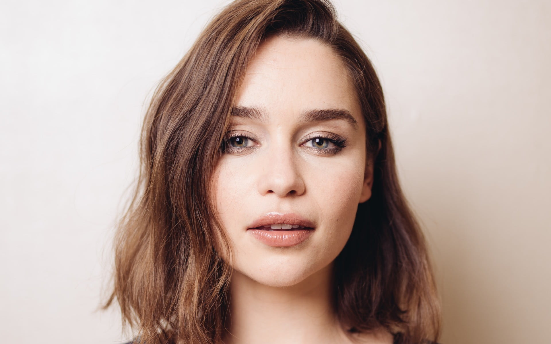 woman's face women auburn hair Emilia Clarke actress blue eyes