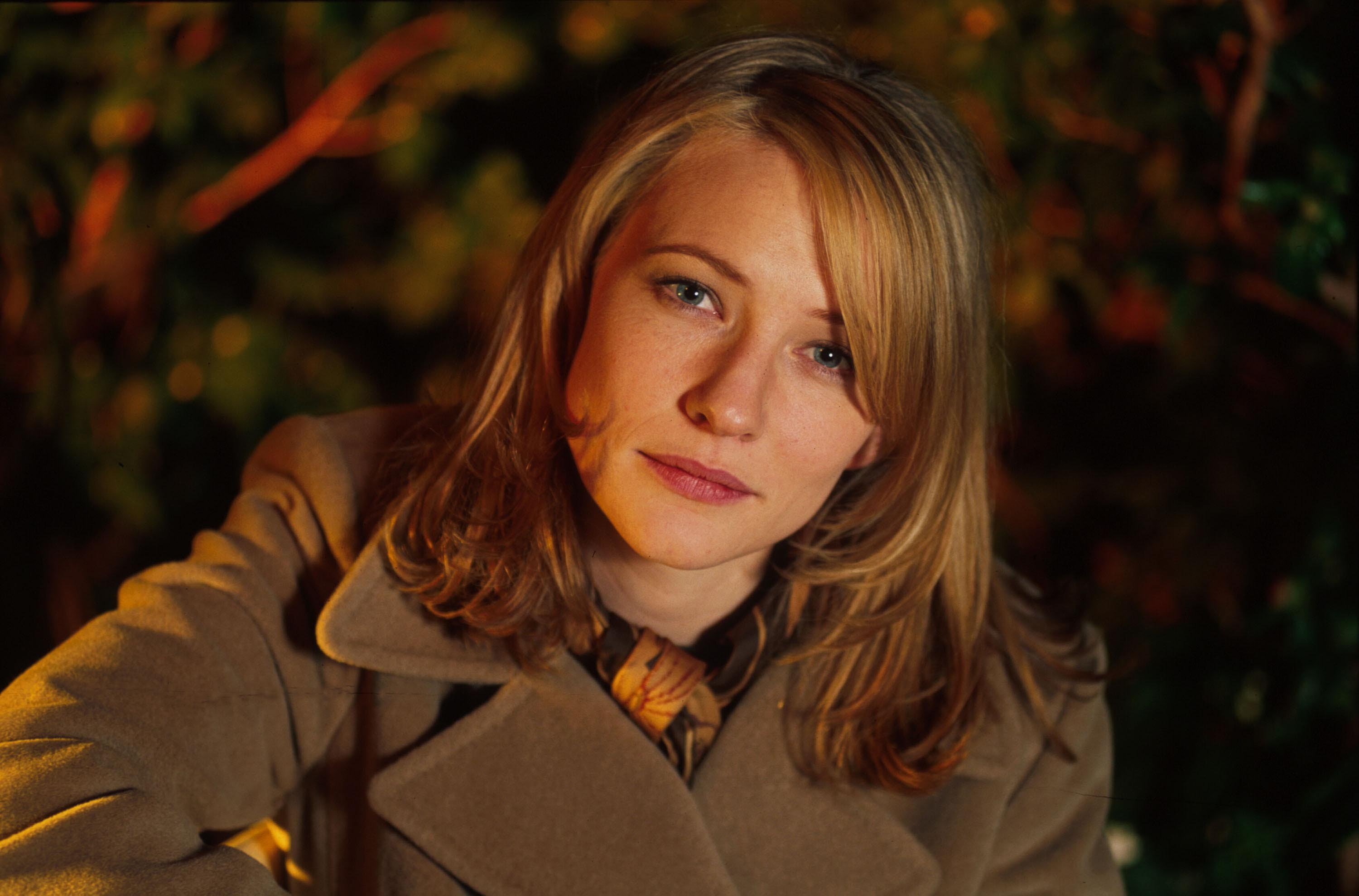 women outdoors Cate Blanchett actress portrait blue eyes 2k