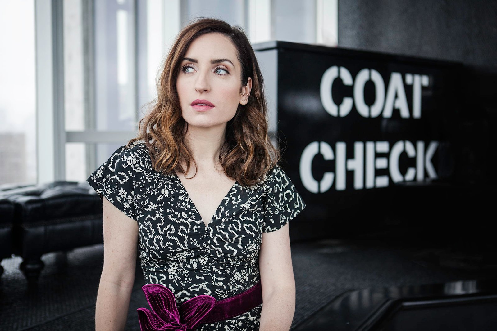 Zoe Lister Jones women actress looking at camera portrait 2k