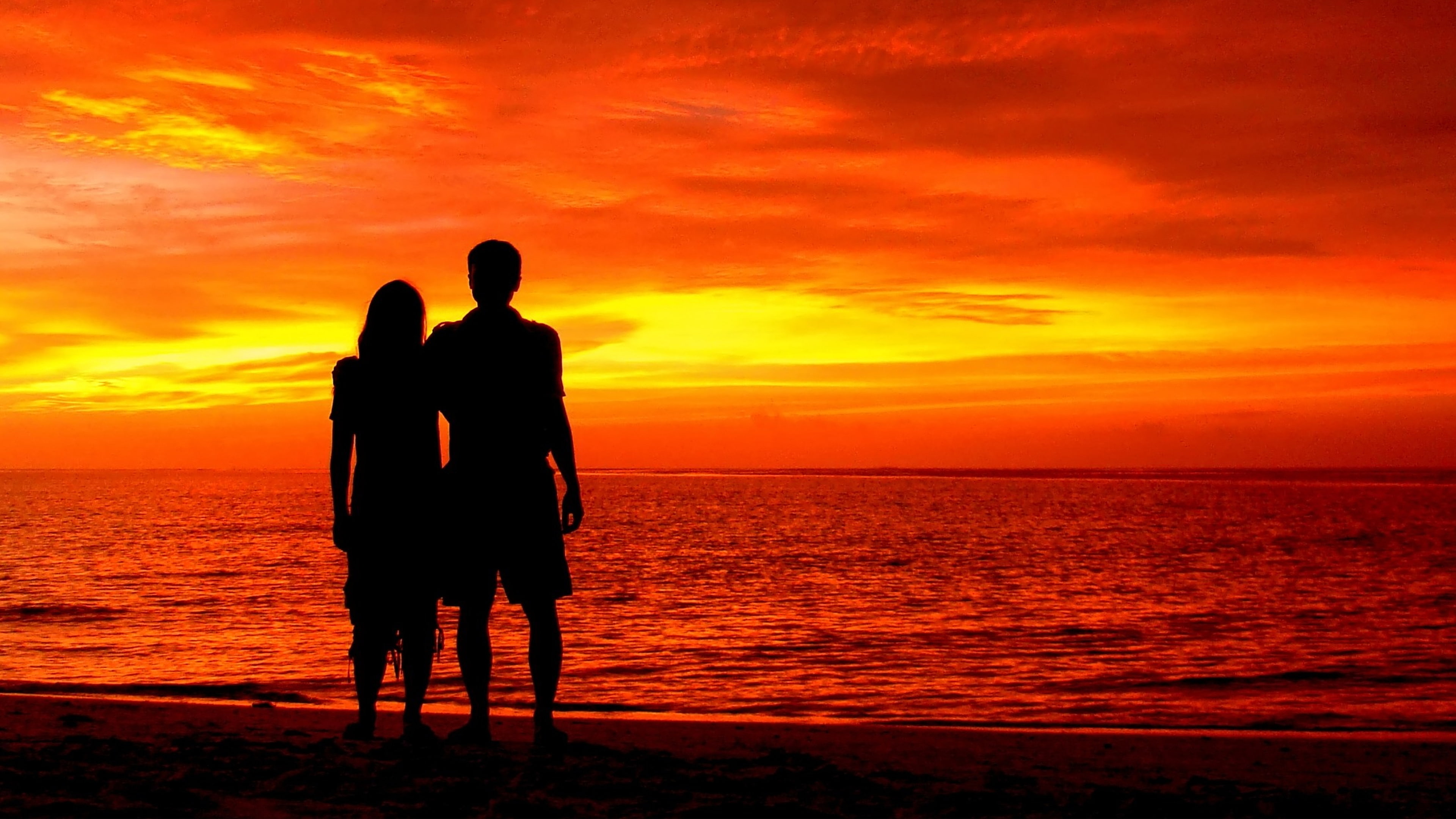 Beach Silhouette Sunset Romantic Couple 2k 4k