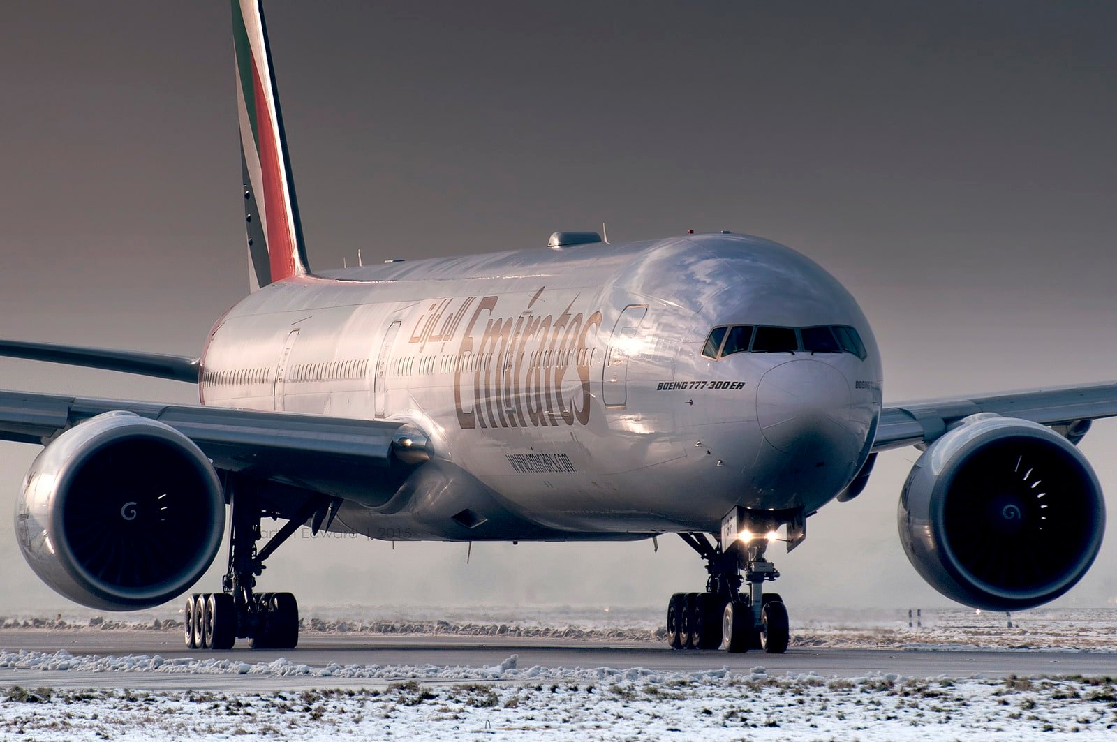 ER airplane Boeing Emirates Planes air vehicle 2k