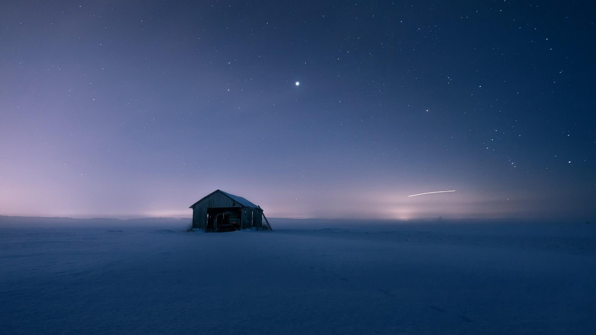 Snow house quiet night the stars beautiful scenery alone 2k