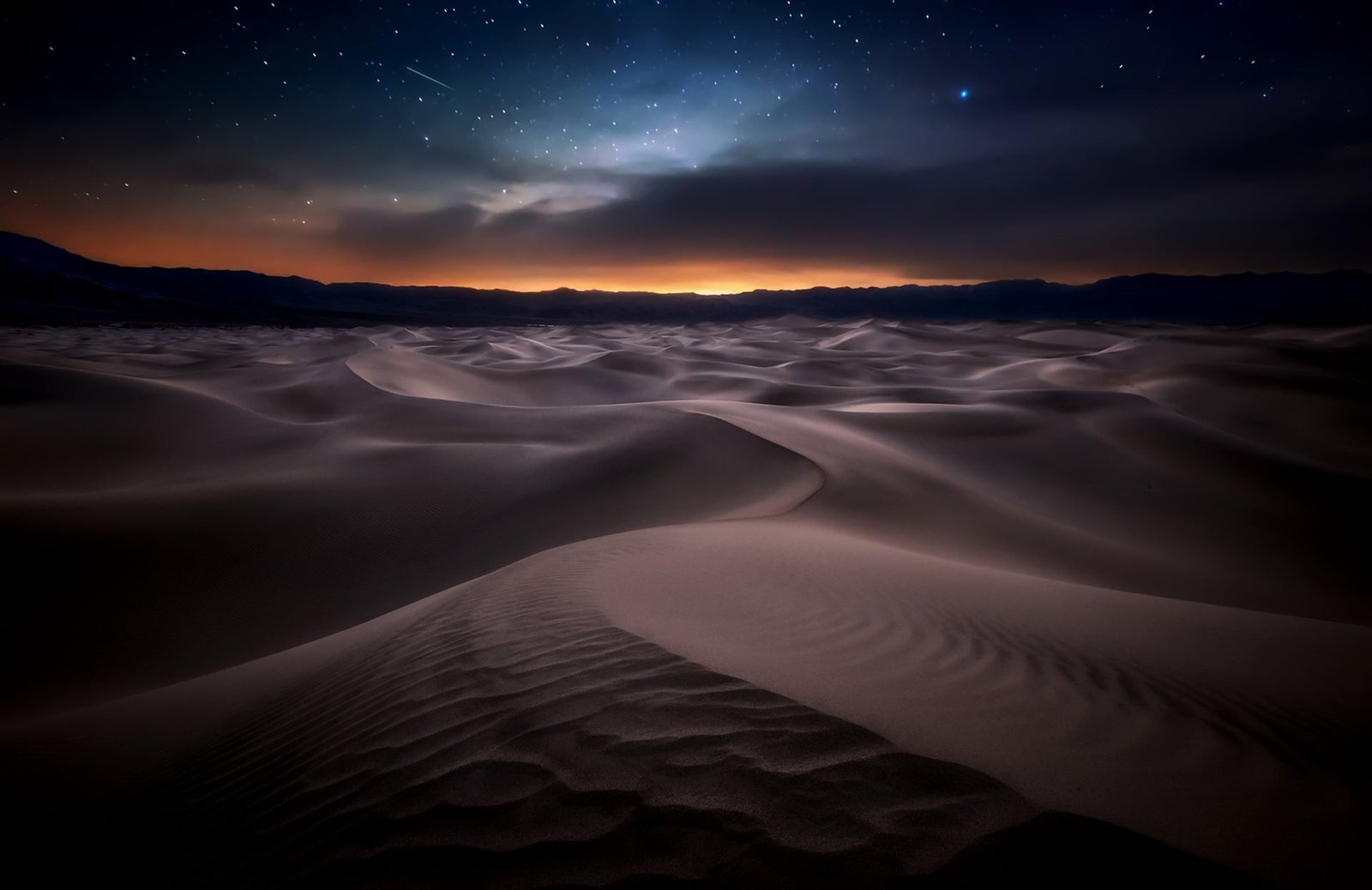 brown desert night nature scenics sky environment 2k