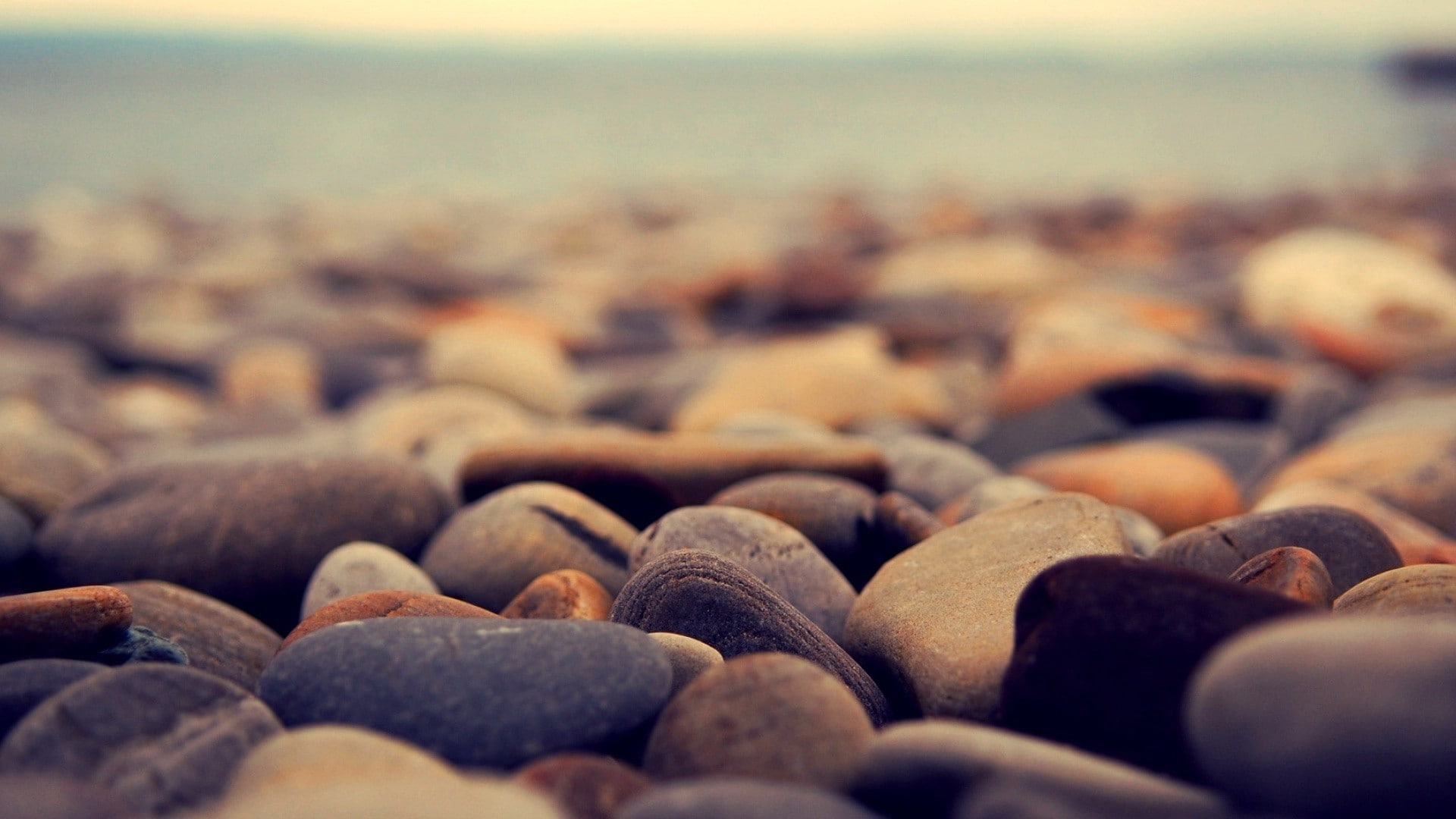 depth of field stones rock beach landscape pebbles nature 2k