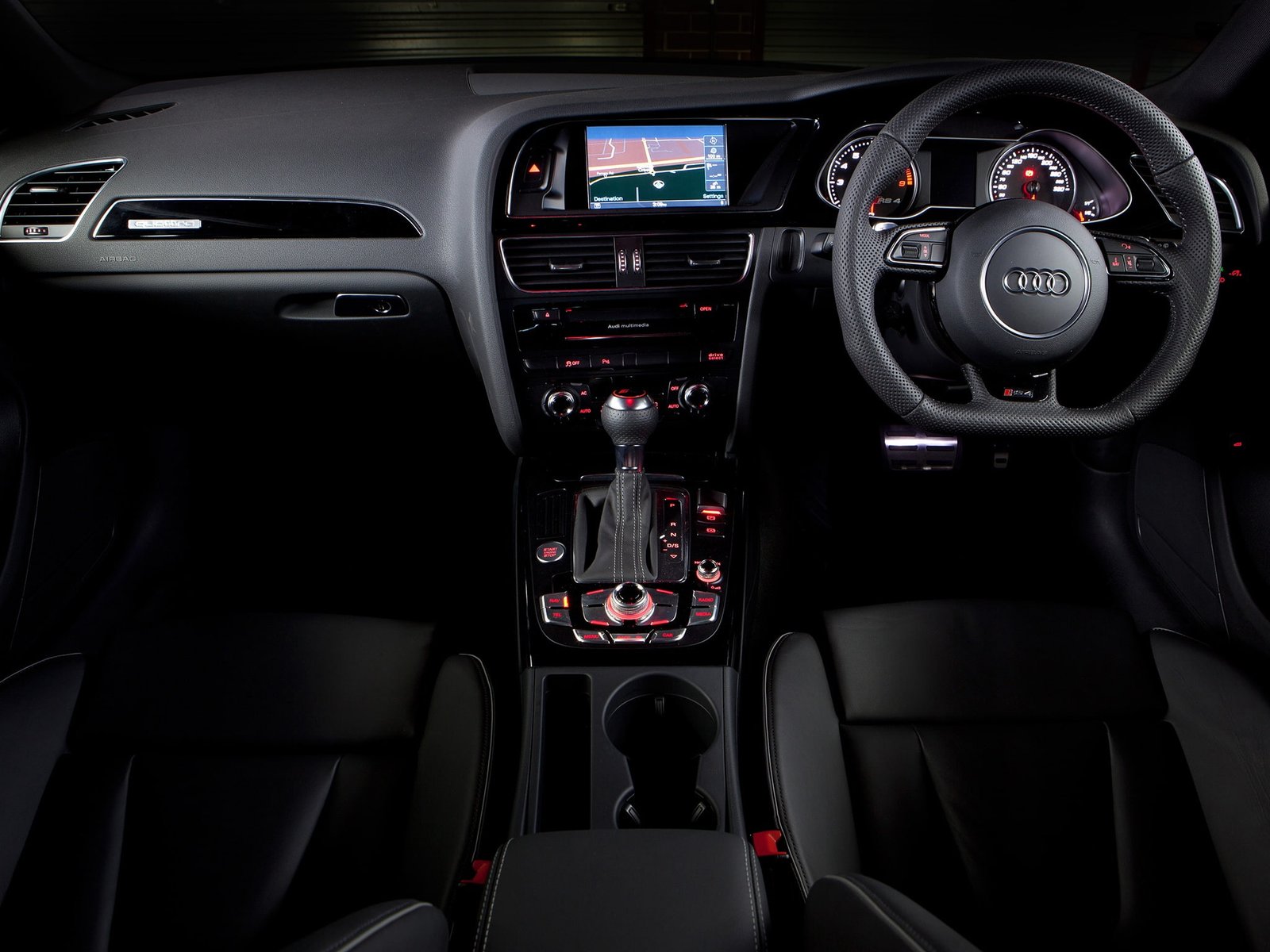 audi avant 2k