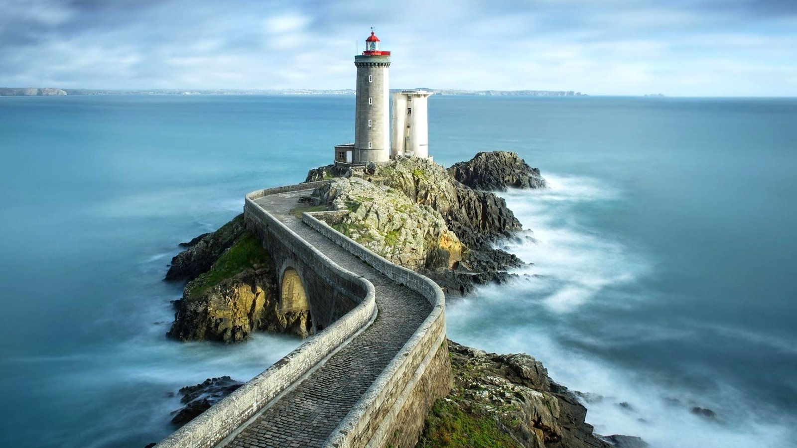 white concrete lighthouse nature landscape sea water horizon 2k