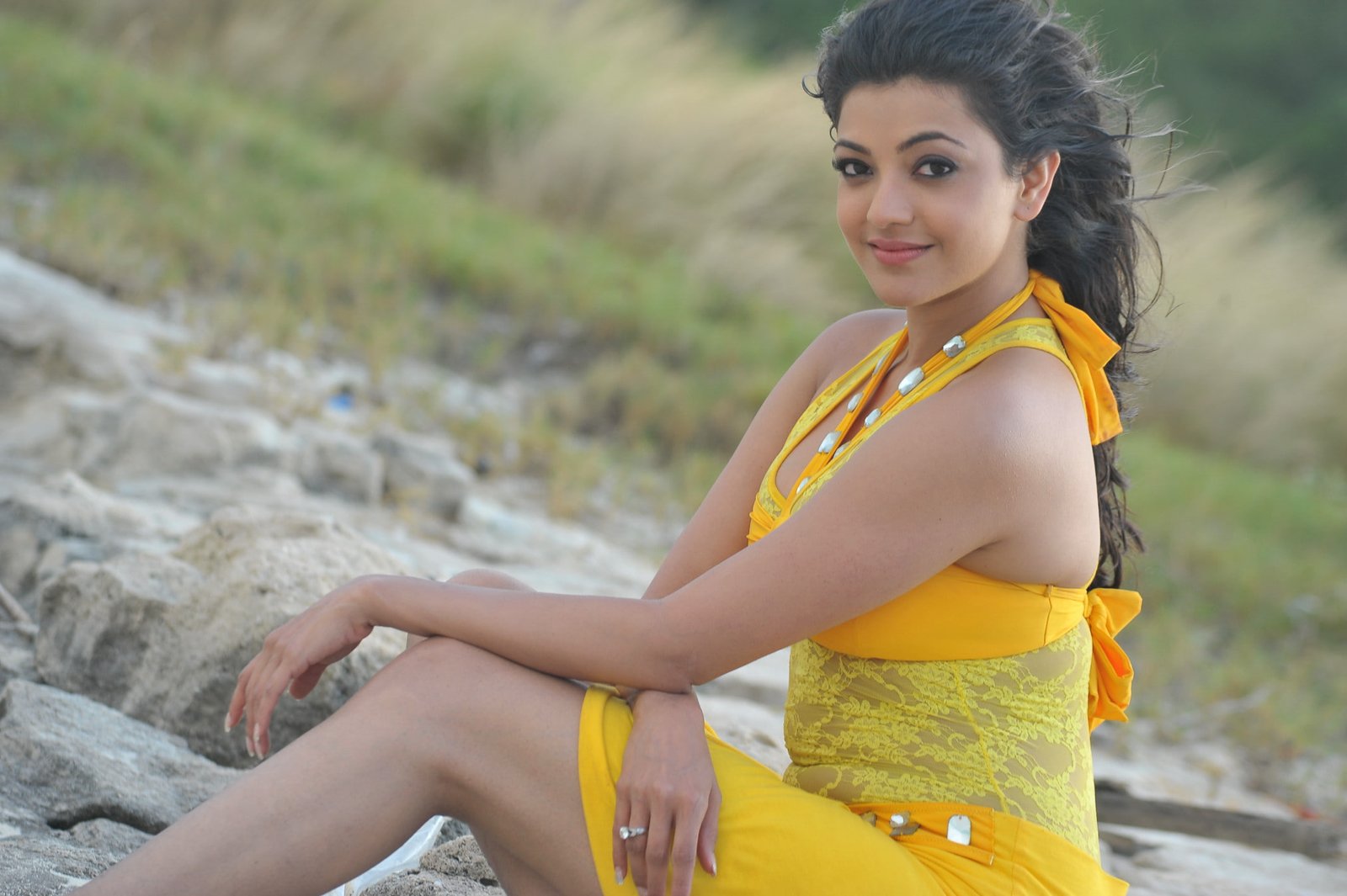 Kajal Agarwal Beach Photoshoot 2k