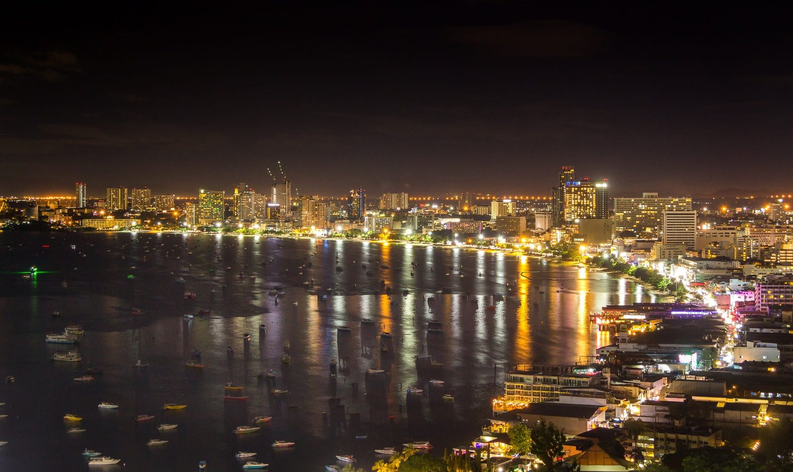 pattaya night beach city light travel cityscape landscape 2k