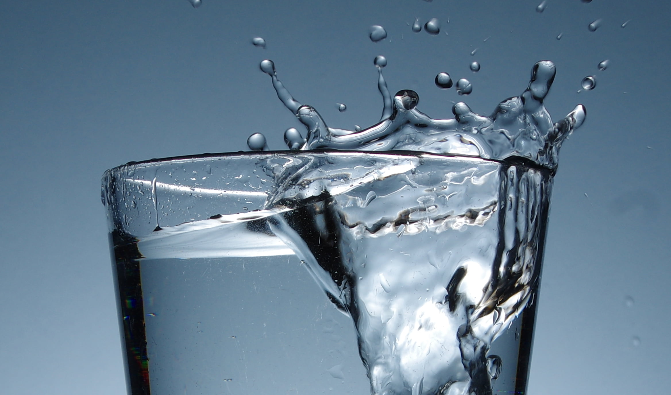 water splash Glass Water flash studio blue drops freshness 2k