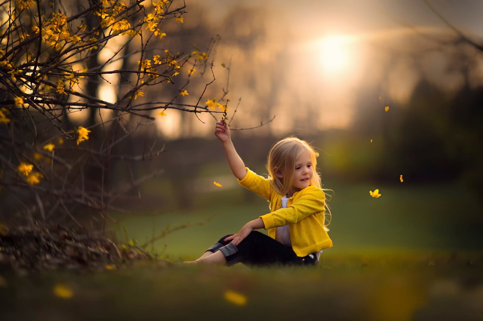 girl's yellow jacket nature children childhood one person 2k