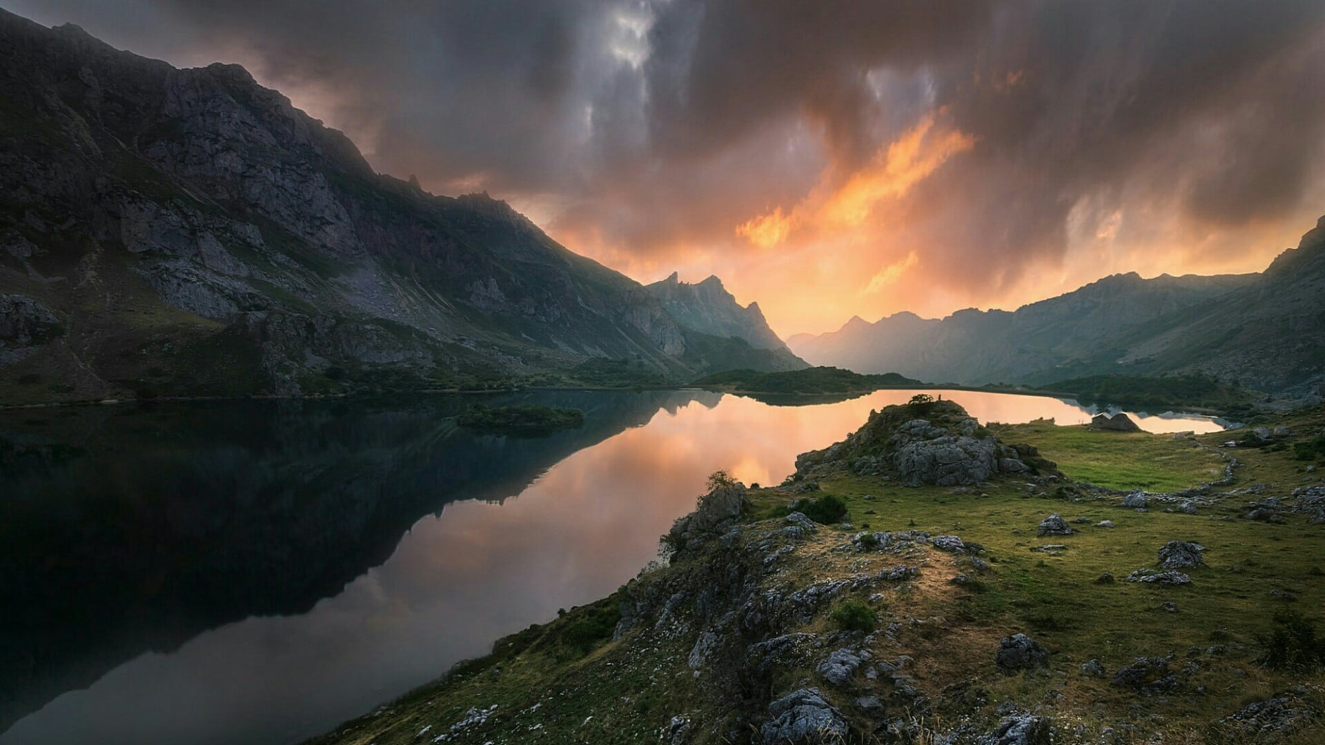 mount scenery spain asturias valle de lago loch europe 2k