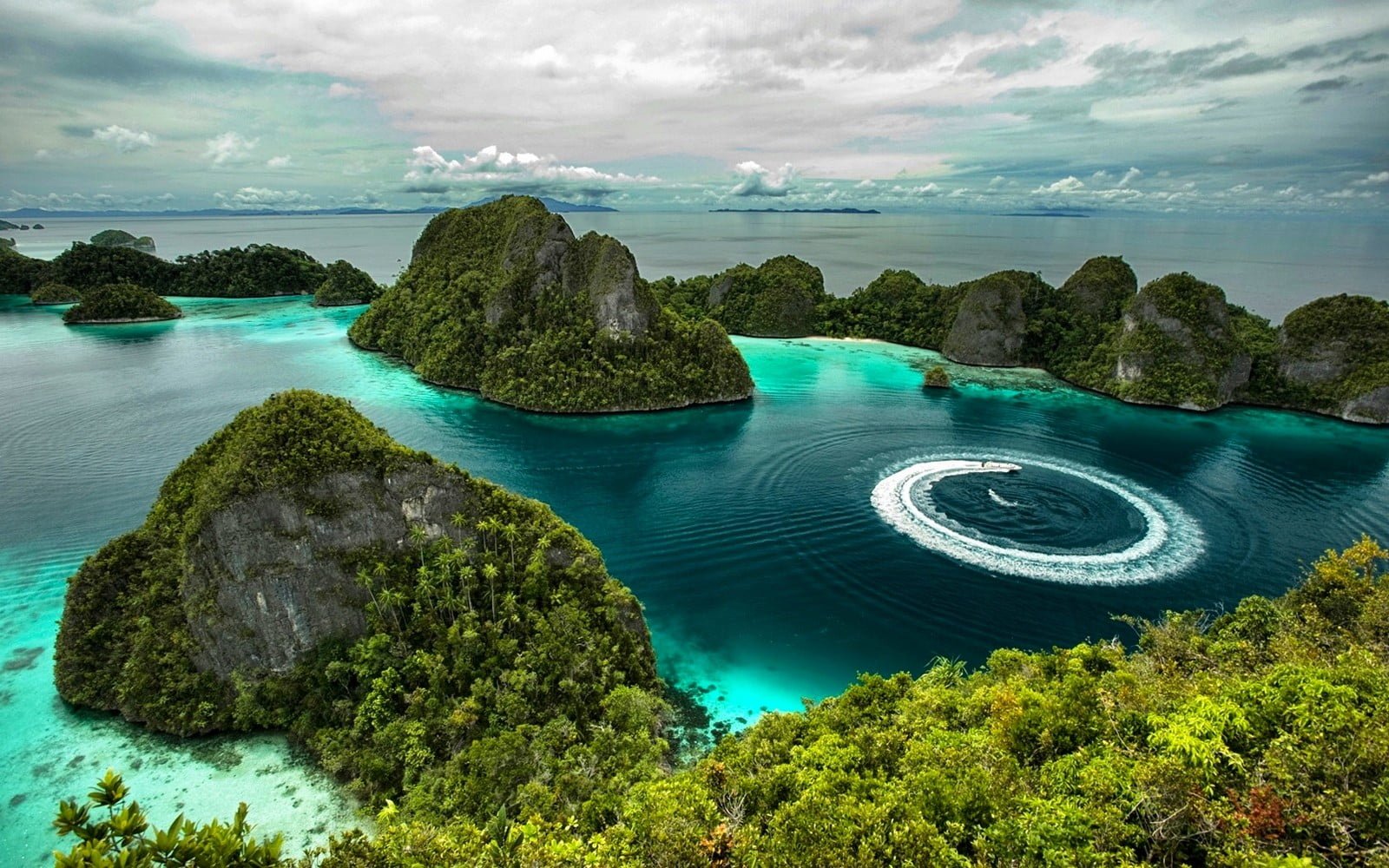 green islands nature landscape tropical forest sea rock 2k