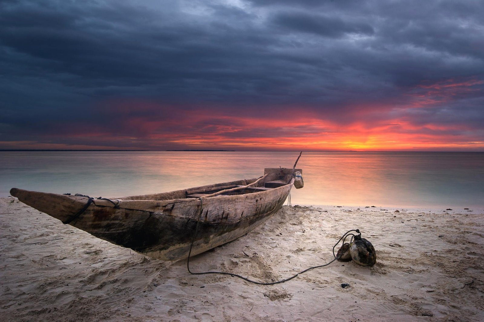 sea landscape clouds beach boat 2k