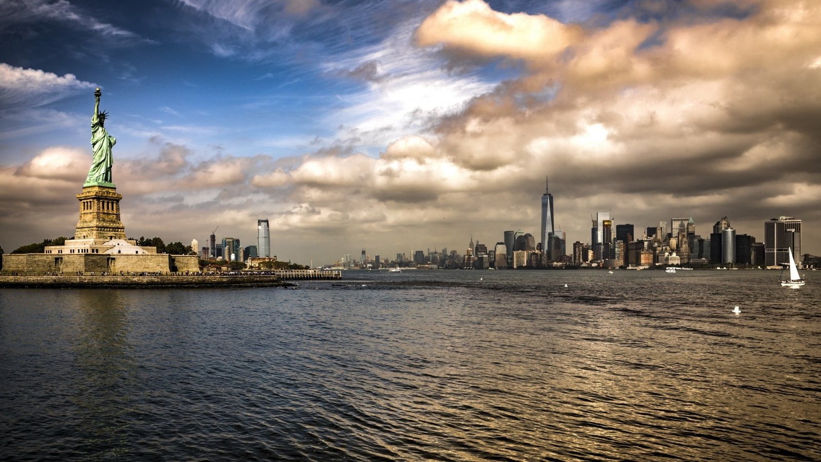 Statue of Liberty New York architecture building city cityscape 2k