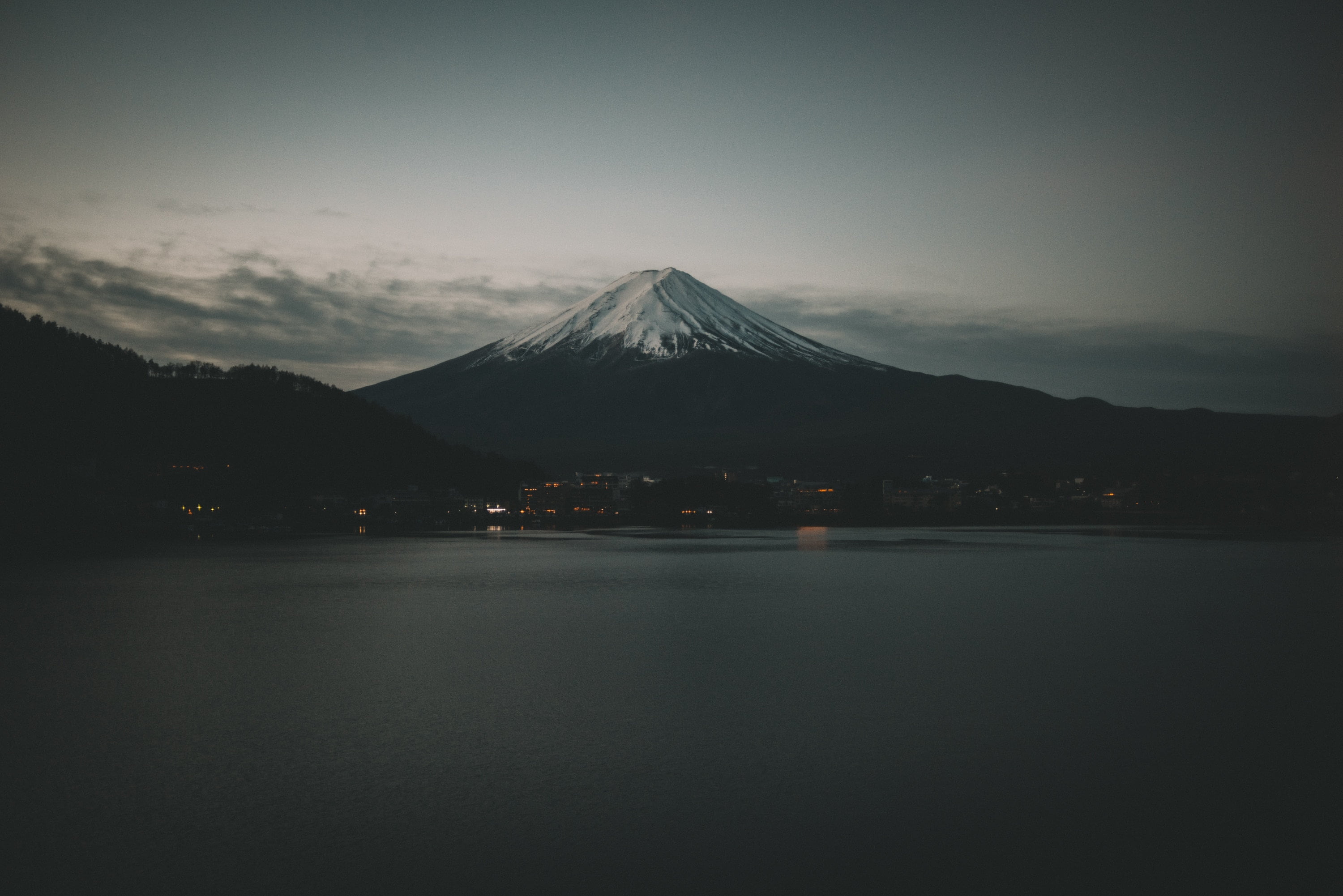 Mount Fuji Japan nature snow water trees mountains dark 2k