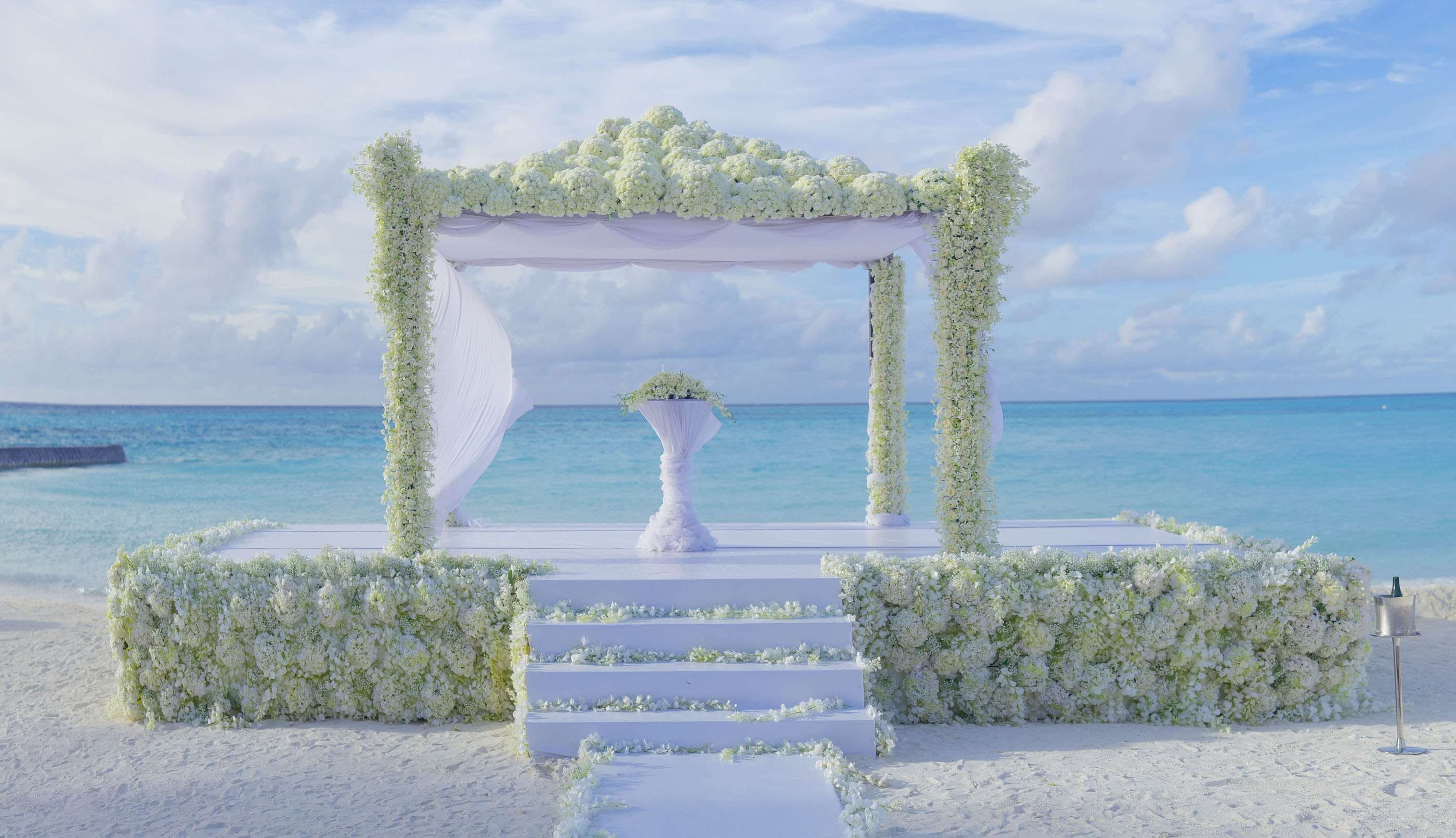 asad atoll beach blue decor decorations destination florist 2k