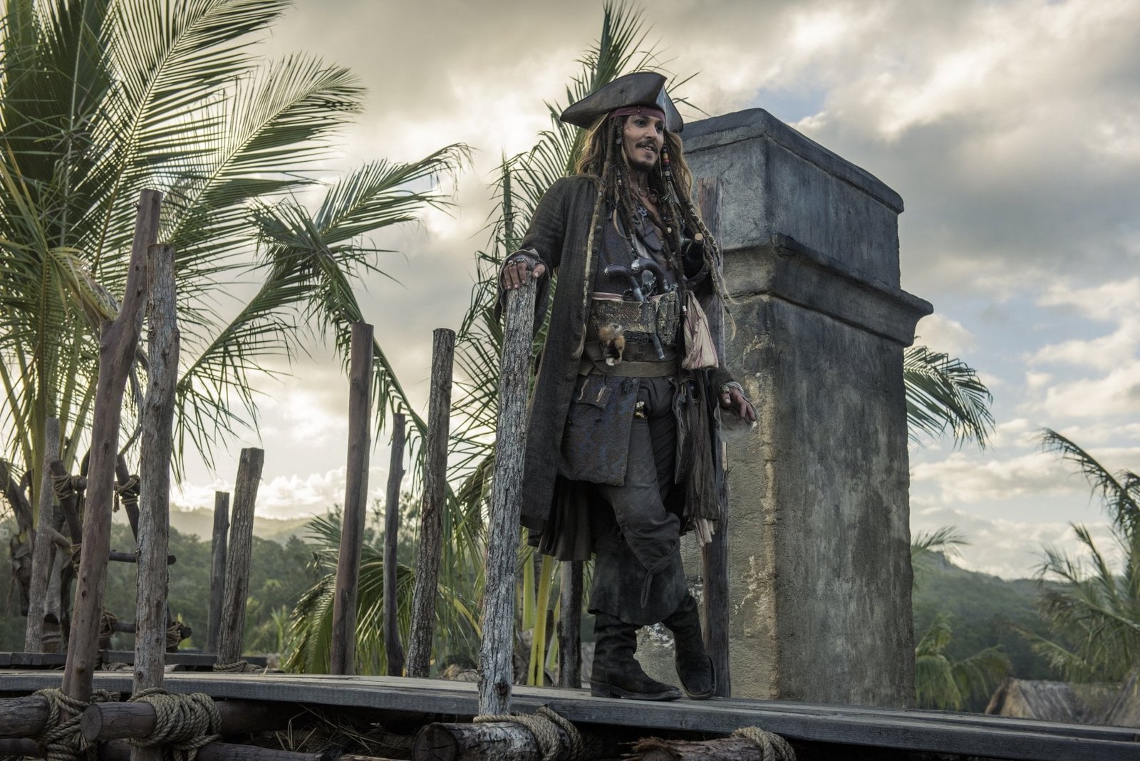 Movie Pirates Of The Caribbean Dead Men Tell No Tales Jack Sparrow 2k