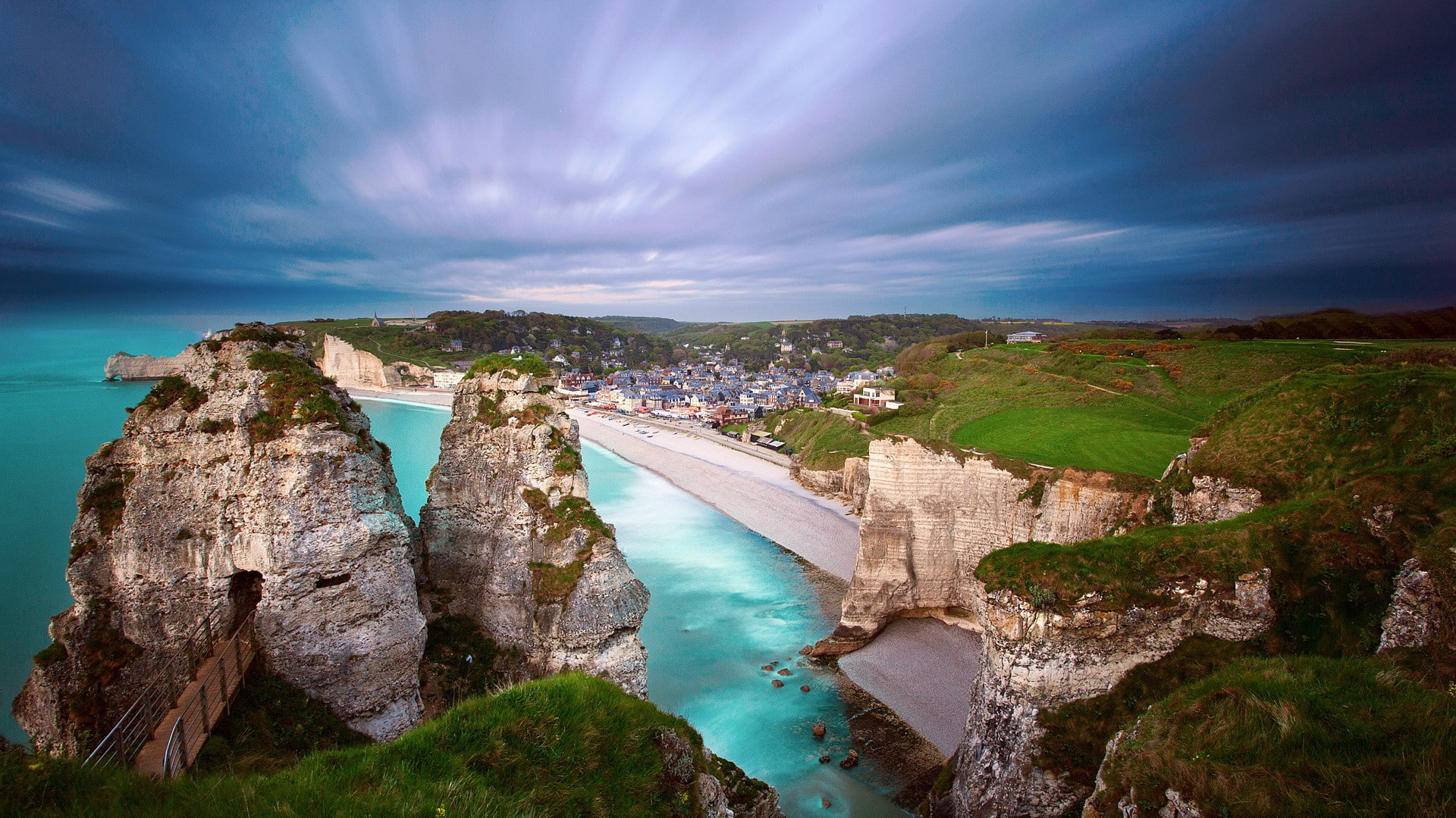 nature landscape water rock clouds long exposure grass 2k