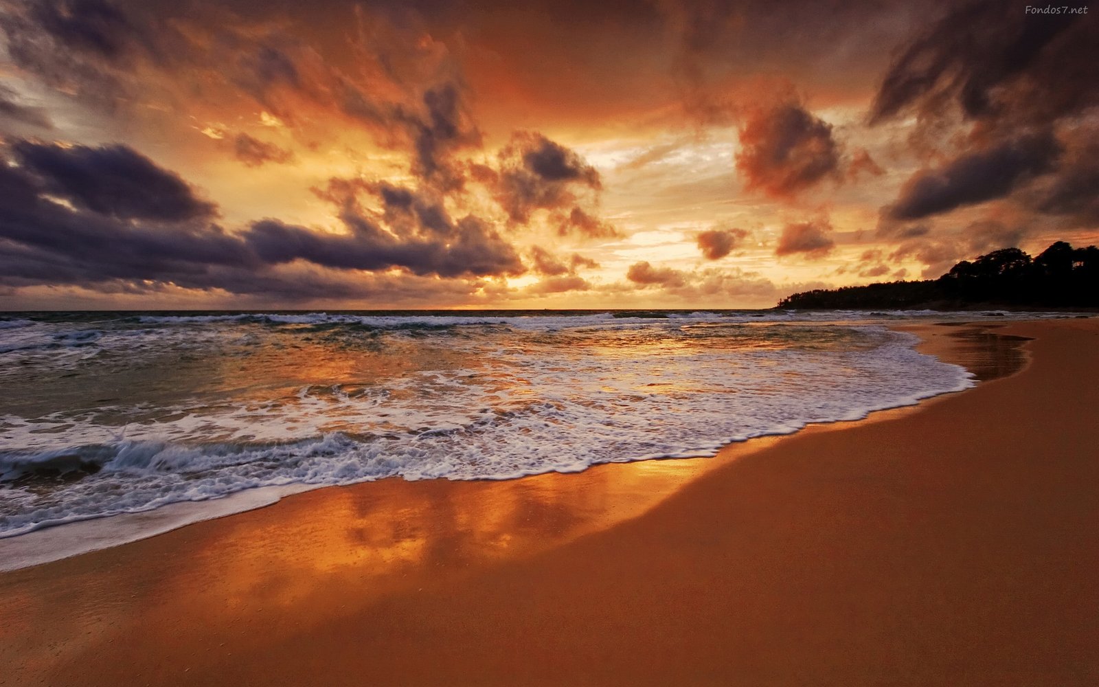 waves sunset beach sea clouds sand 2k