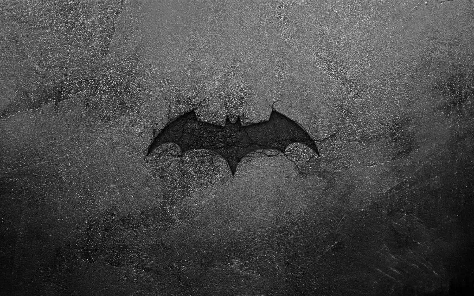 Batman Dark Knight Cracked Entertainment Movies HD Art 2k