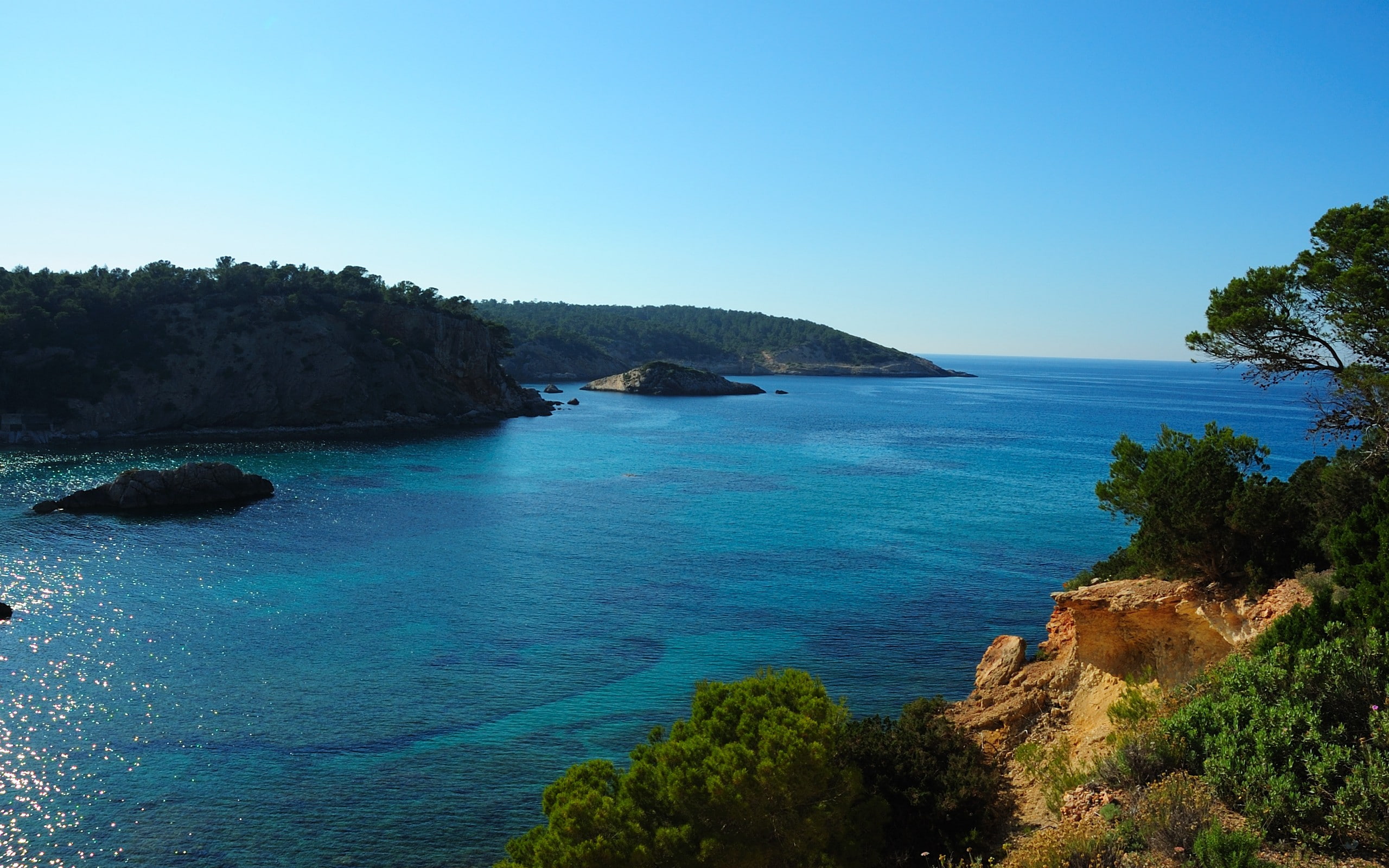 landscape nature ibiza island sea coast bay water scenics 2k