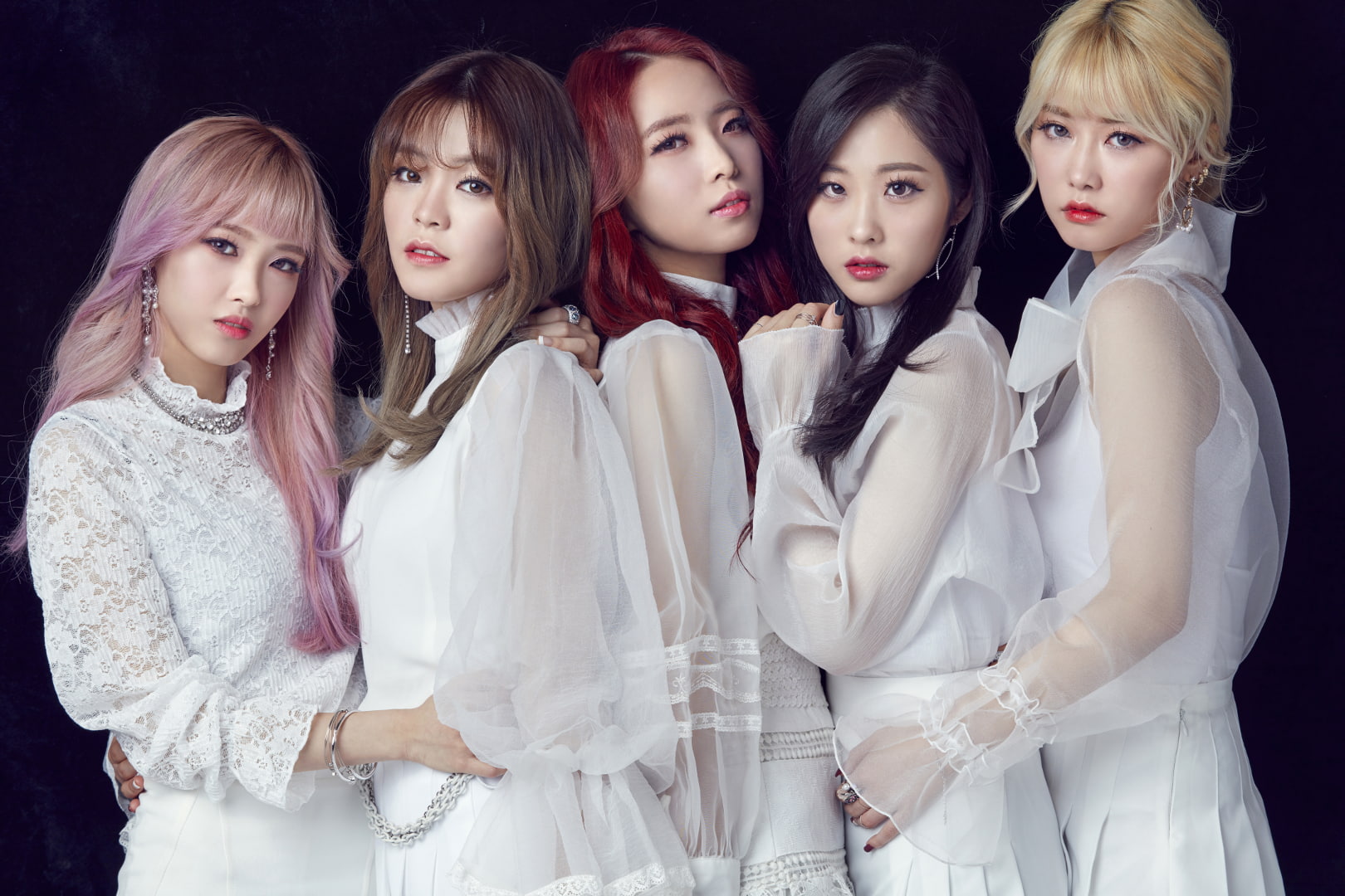 k pop korean kpop music looking at camera fashion waist up 2k