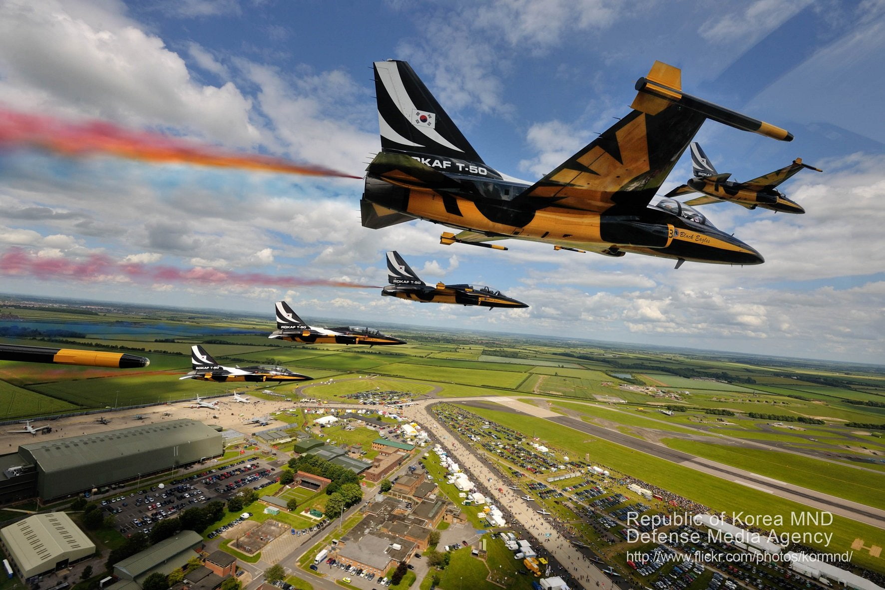 aerobatic air aircrafts black eagle eagles golden jets 2k