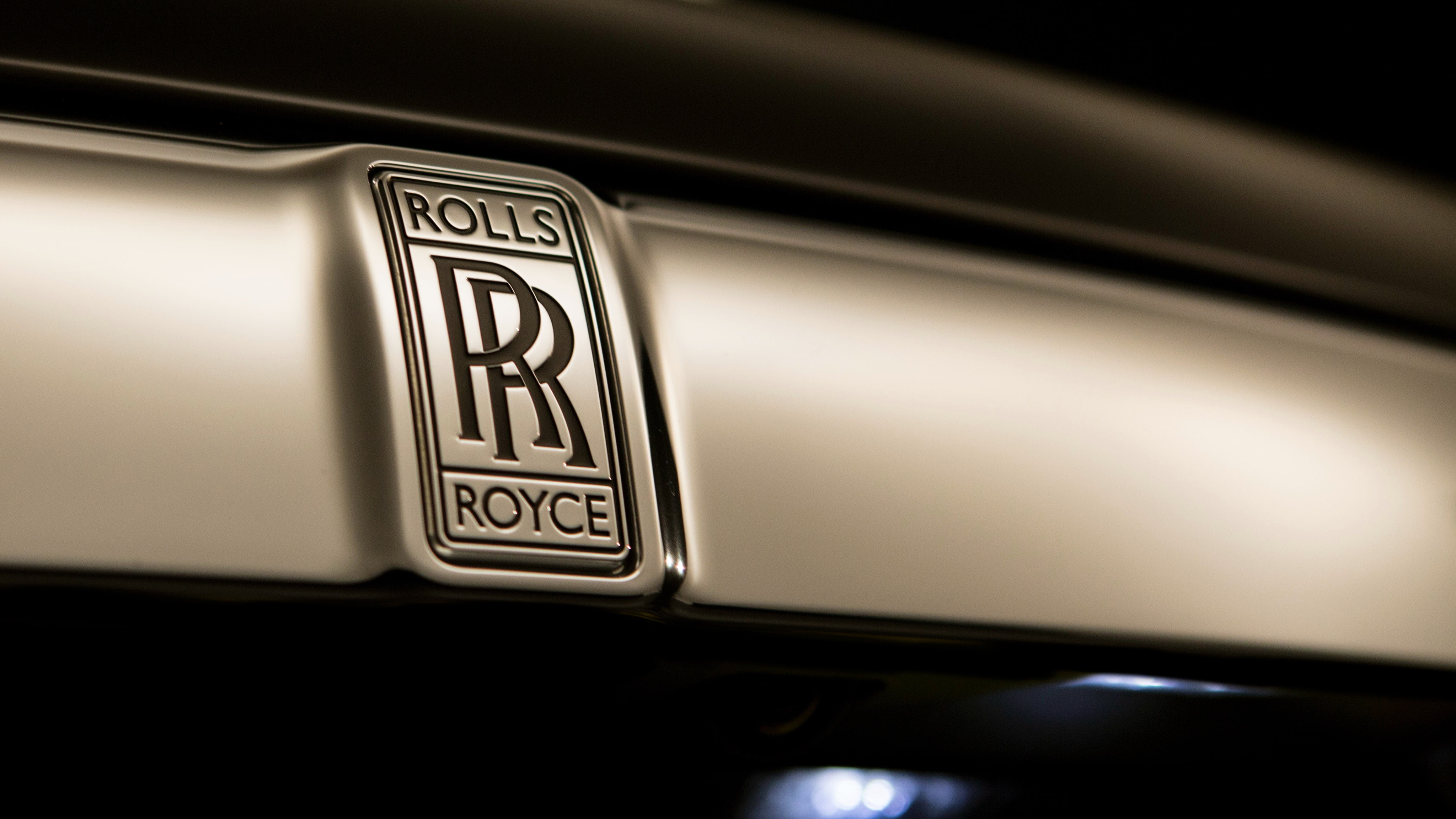 logo dawn Rolls RoycE 2k 4k