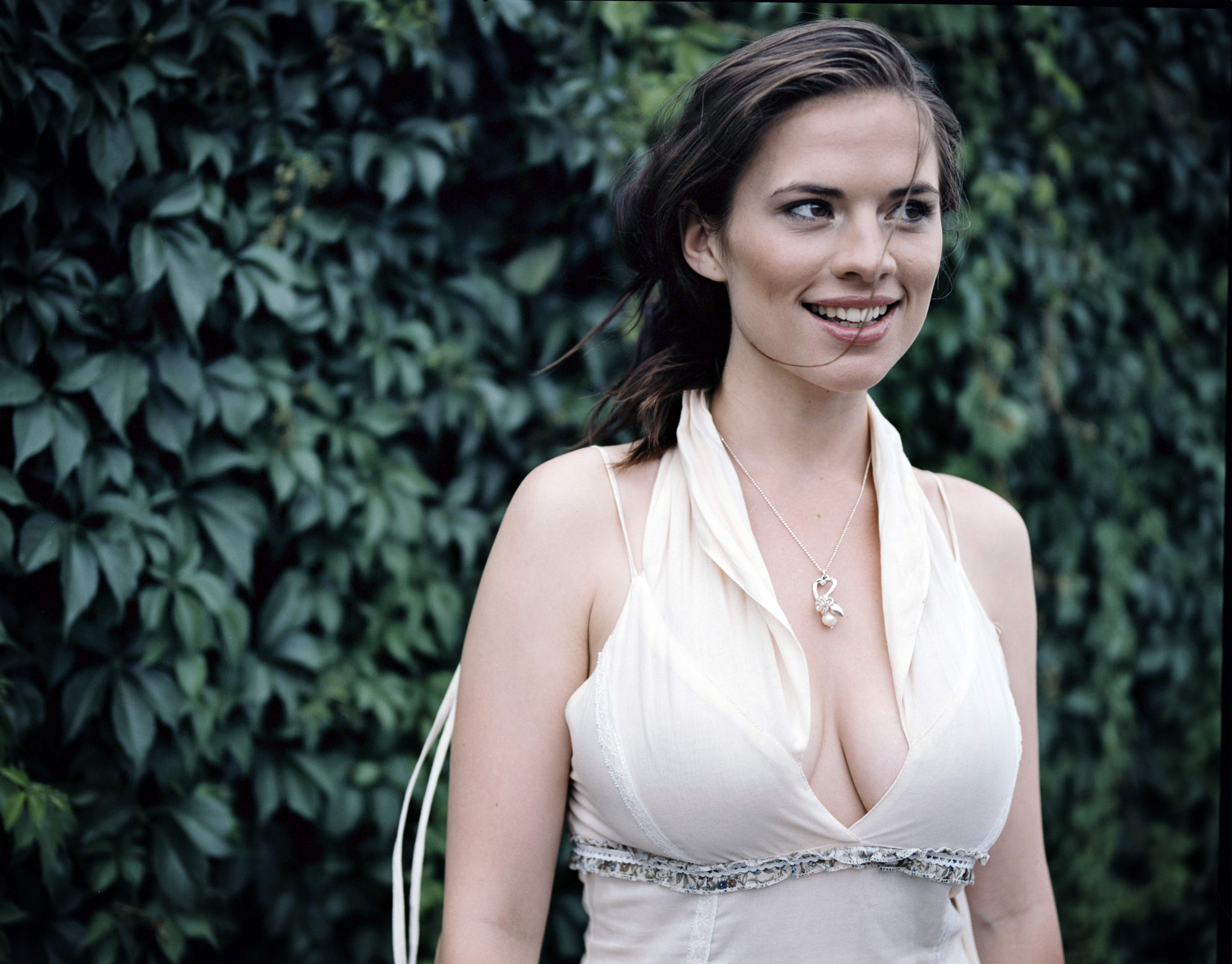 Hi Res Captain America Publicity Shot pixels hayley atwell actress hollywood celebrity