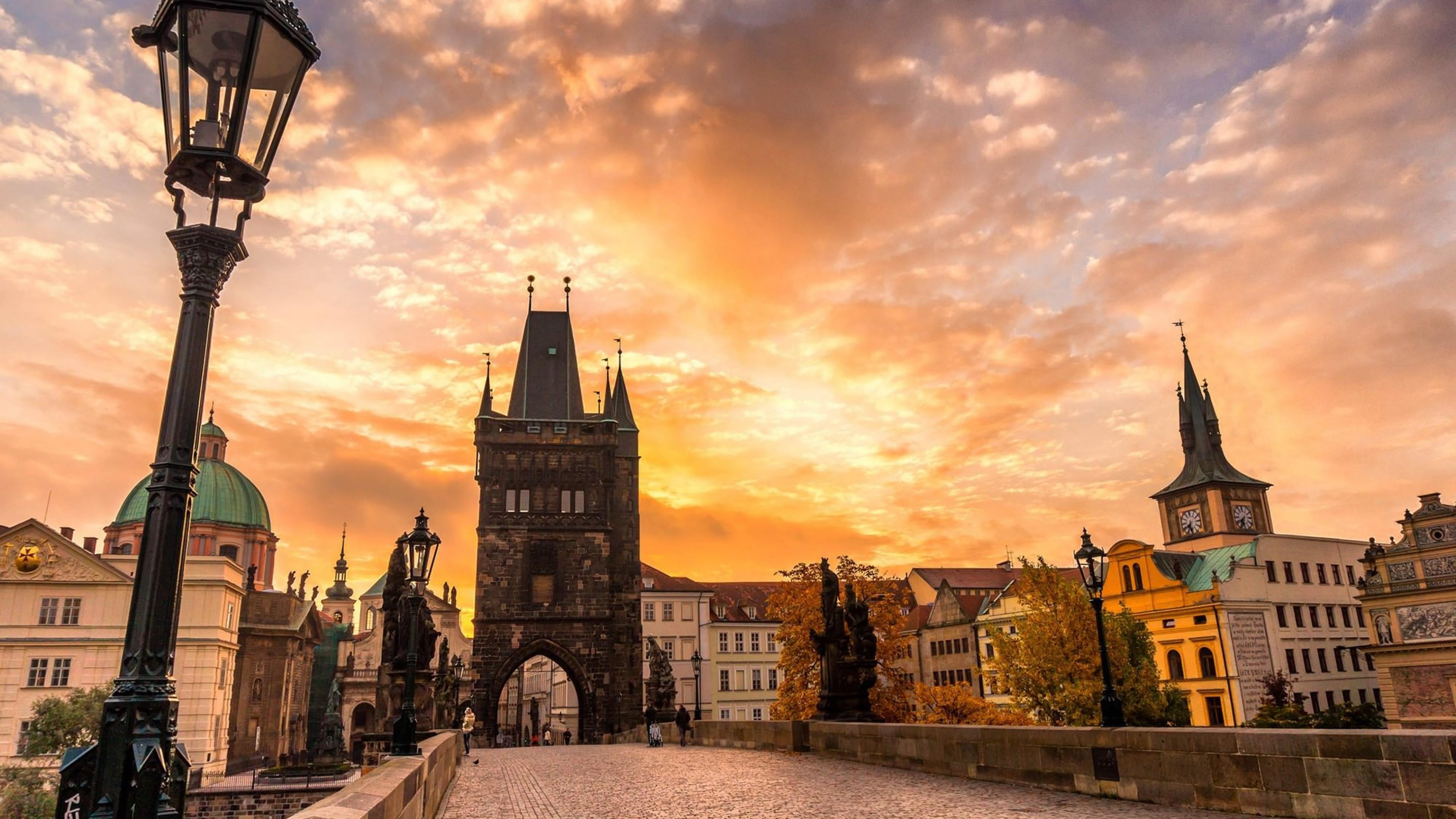 prague europe sunset cityscape charles bridge czech republic 2k 4k