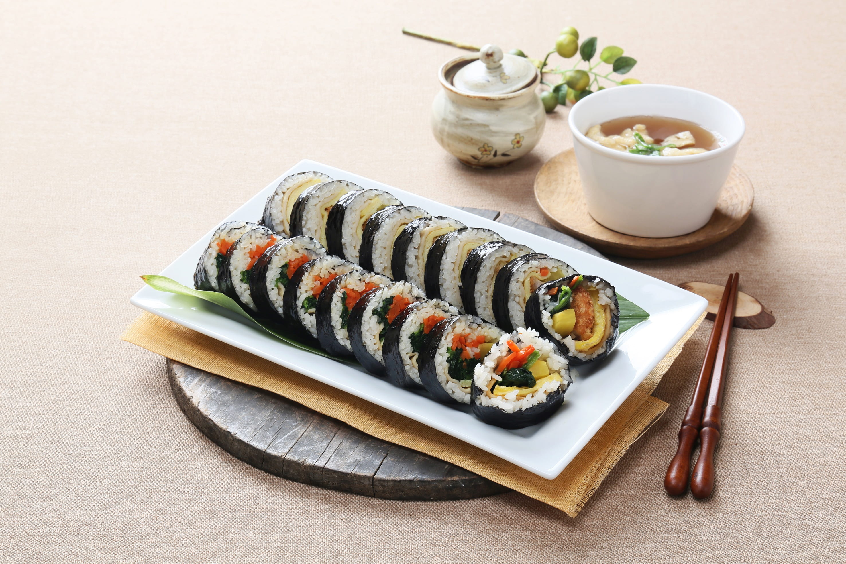 sushi on plate food photography korean kim rice yeongdeungpo very 2k