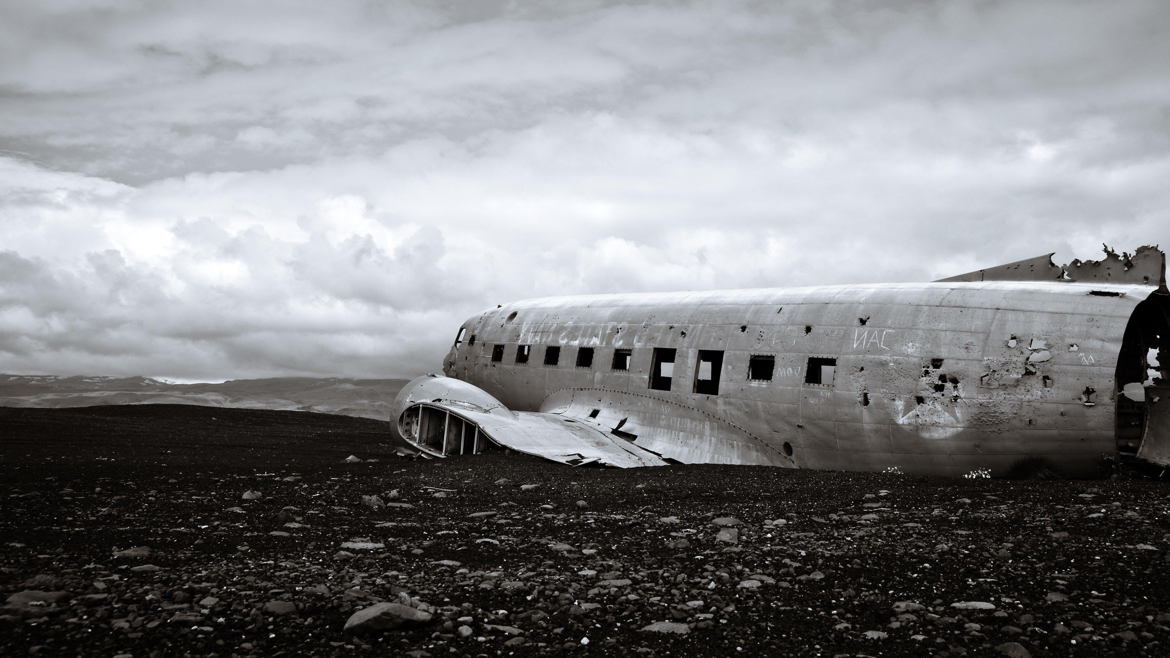 airplane wreck crash iceland solheimasandur plane 2k 4k