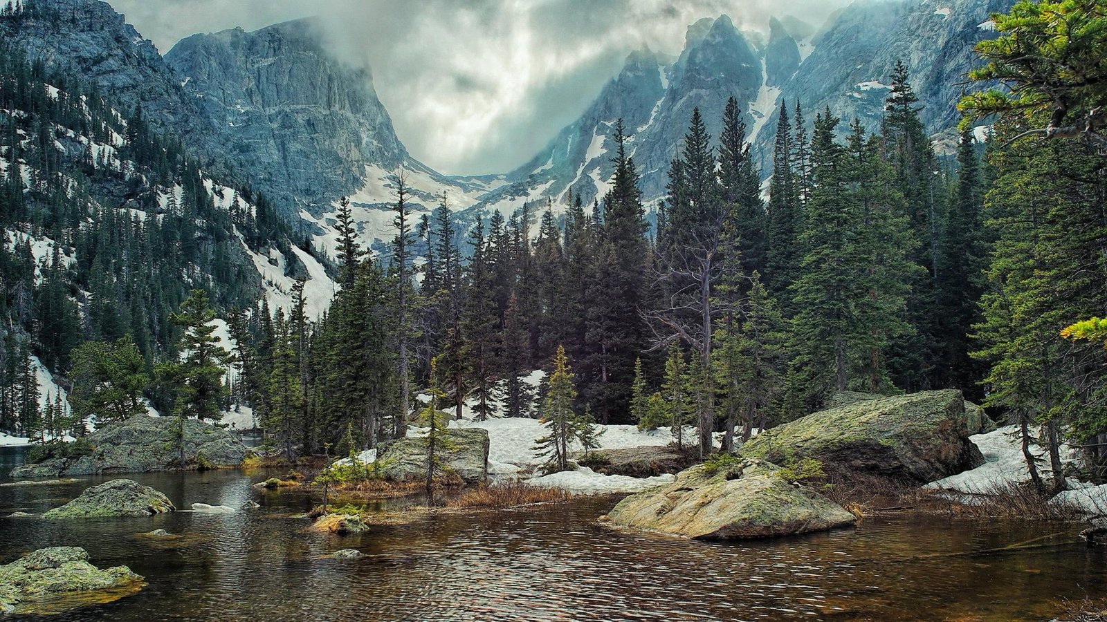 body of water and trees nature landscape mountains forest 2k