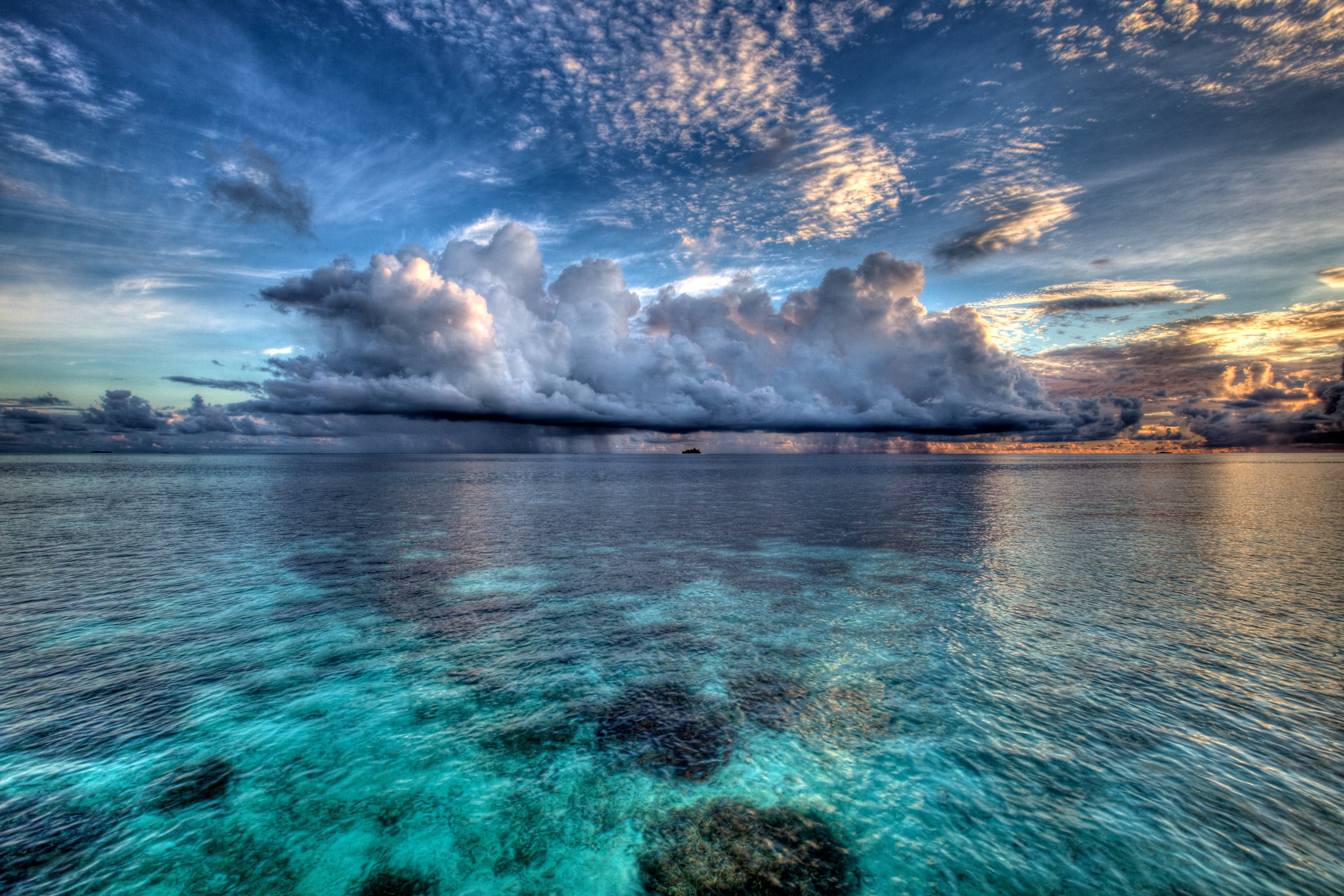 photo of a sea maldives hdr sun sunset water Retreat 2k