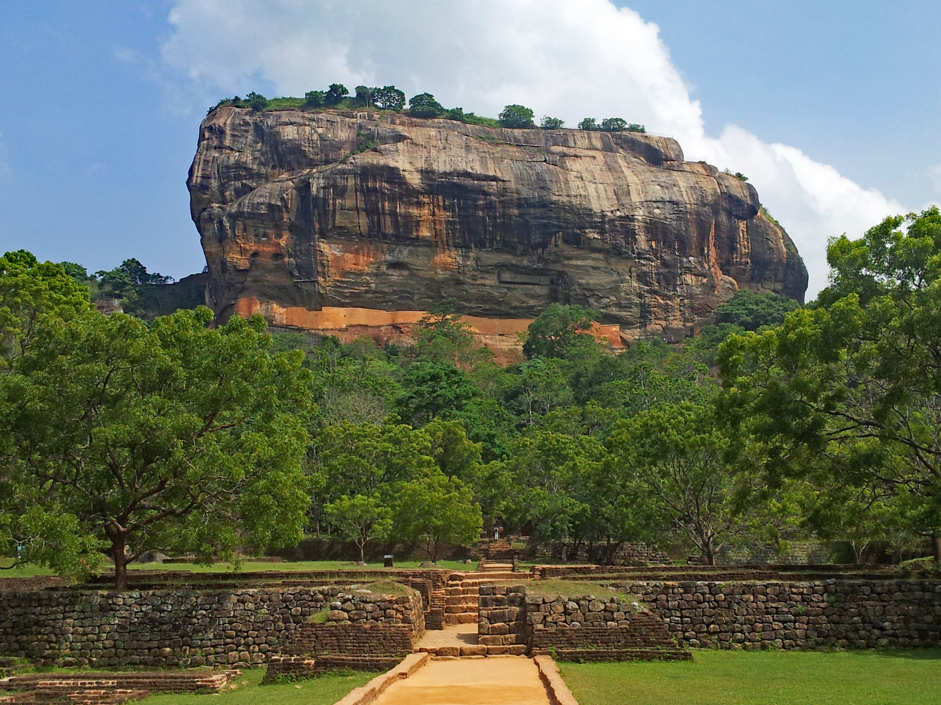 sigiriya sri lanka rock landscape asia nature trees temple 2k