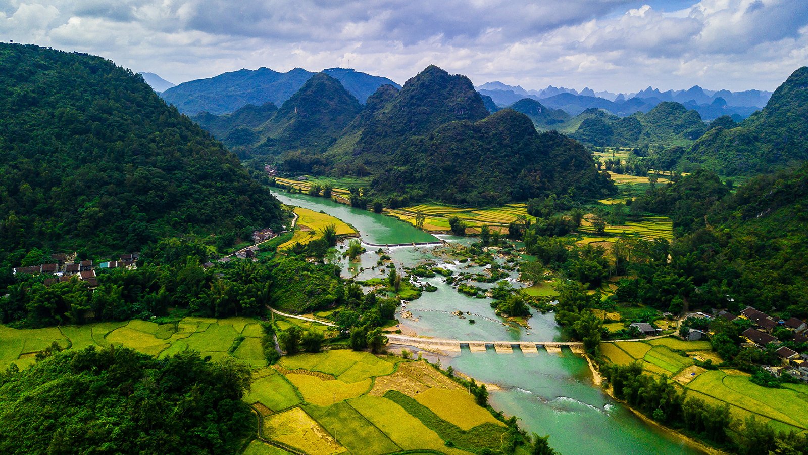 bang cao fields mountains rivers scenery vietnam 2k
