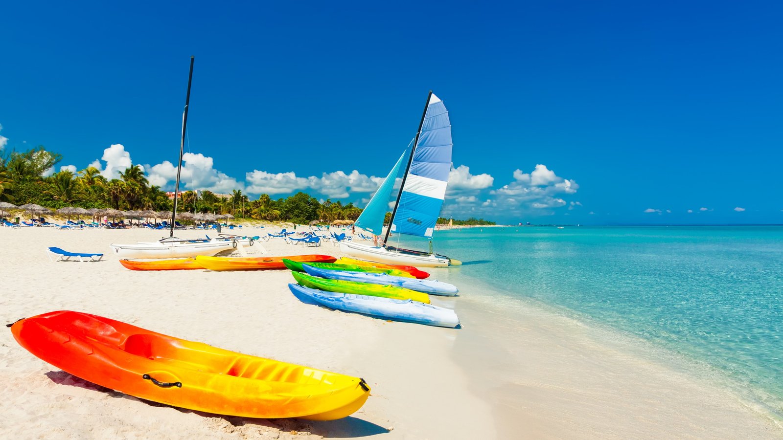 boats in white sand beach Ocean wallpaper travel 2k 4k 5k