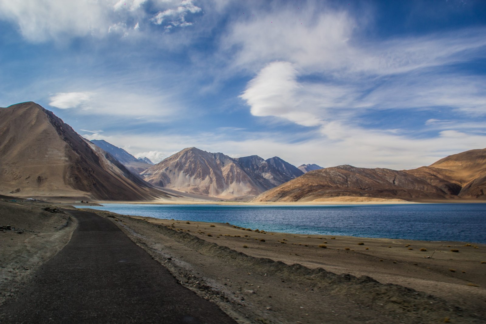 india pangong tso roadtrip lake ladakh mountains highway 2k 4k 5k