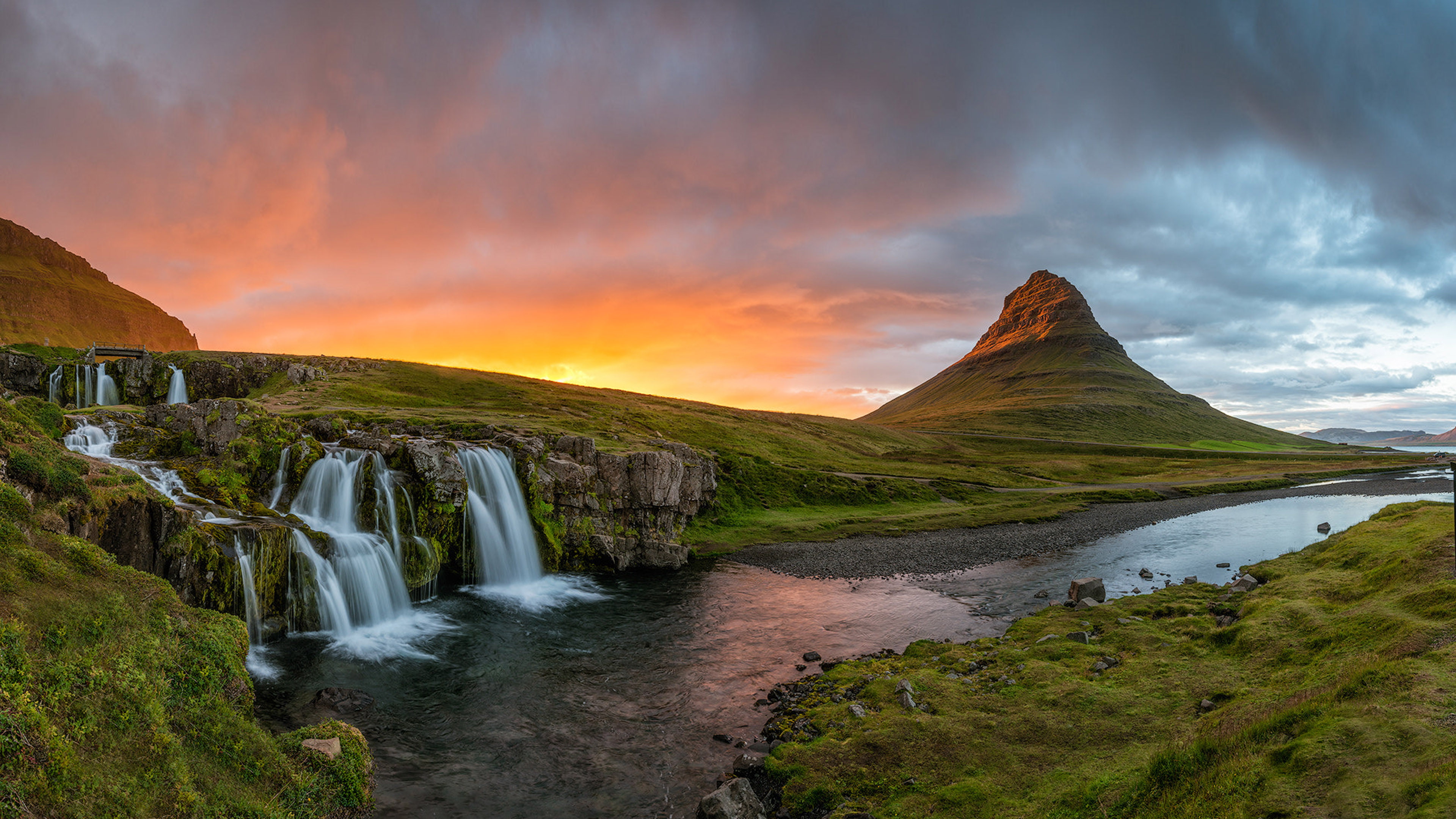 Kirkjufell Mountain In Iceland On The North Coast Of s Landscape Sunset Hd Desktop Wallpapers For Laptop Tablet And Mobile Phones 2k 4k
