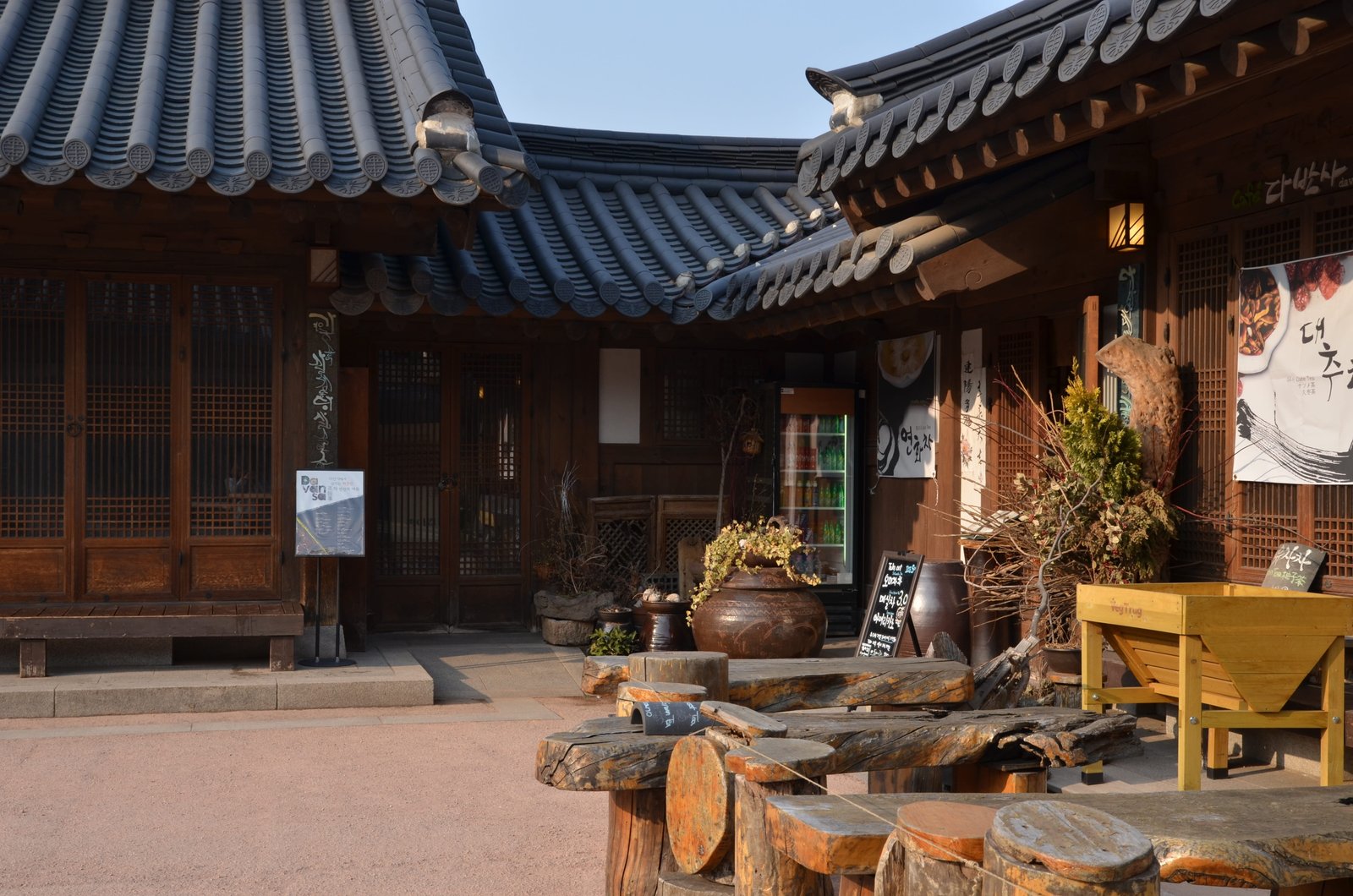 brown wooden house hanok namsan seoul republic of korea gyeongbok palace 2k 4k 5k