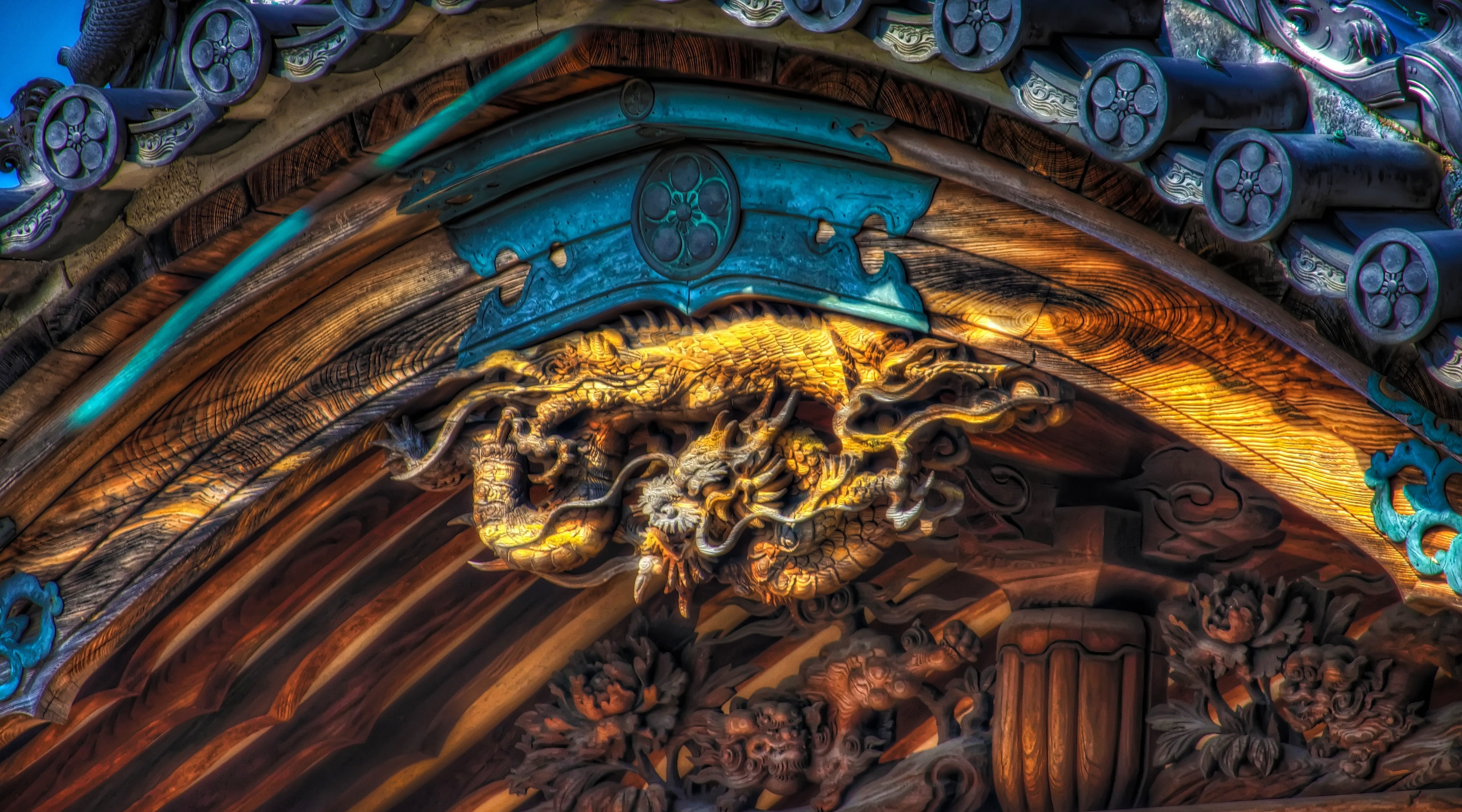 Coiled Dragon yellow dragons painting Asia Japan Abstract 2k 4k