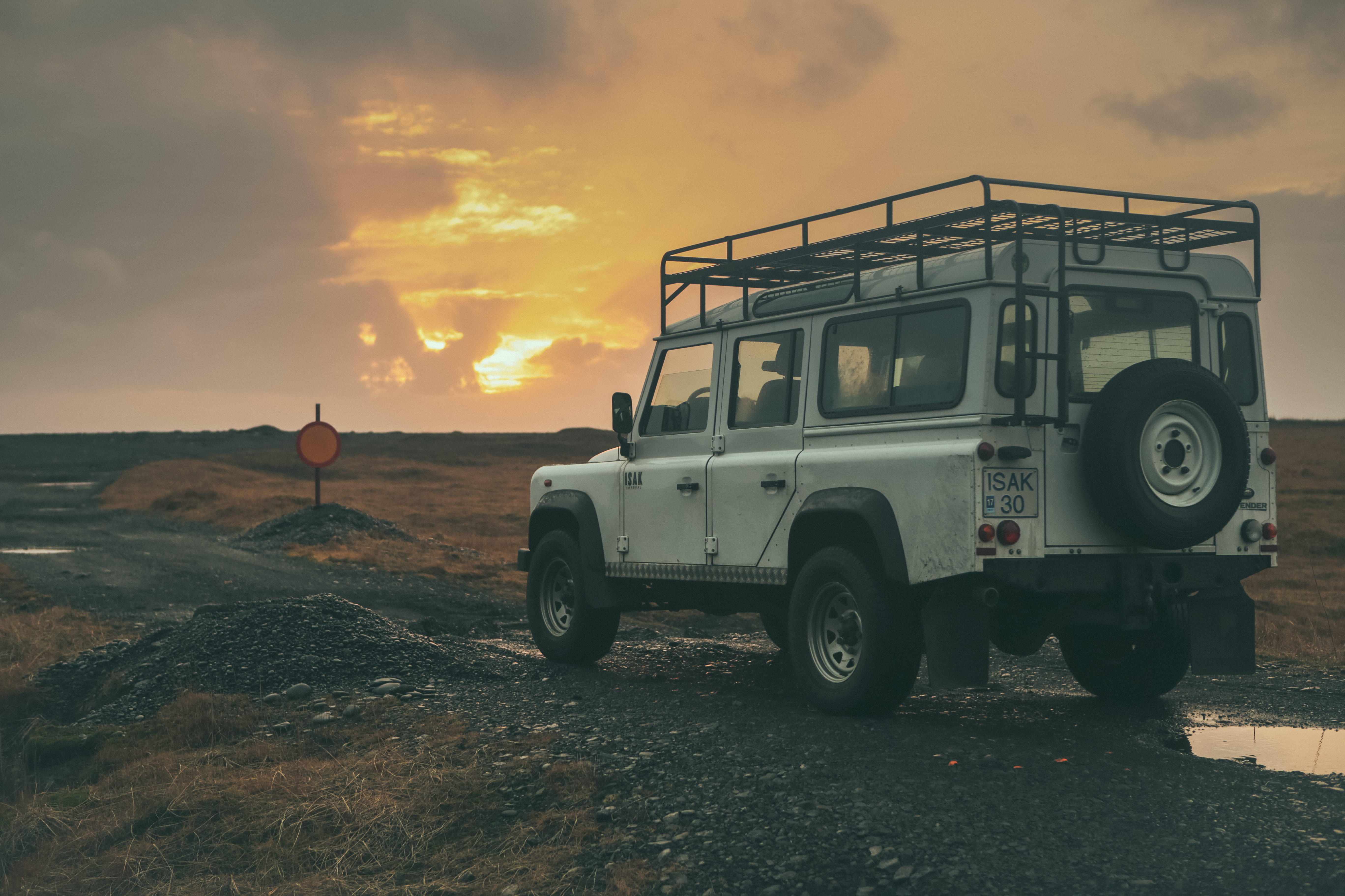 iceland black sand beach land rover travel lonely planet 2k 4k 5k