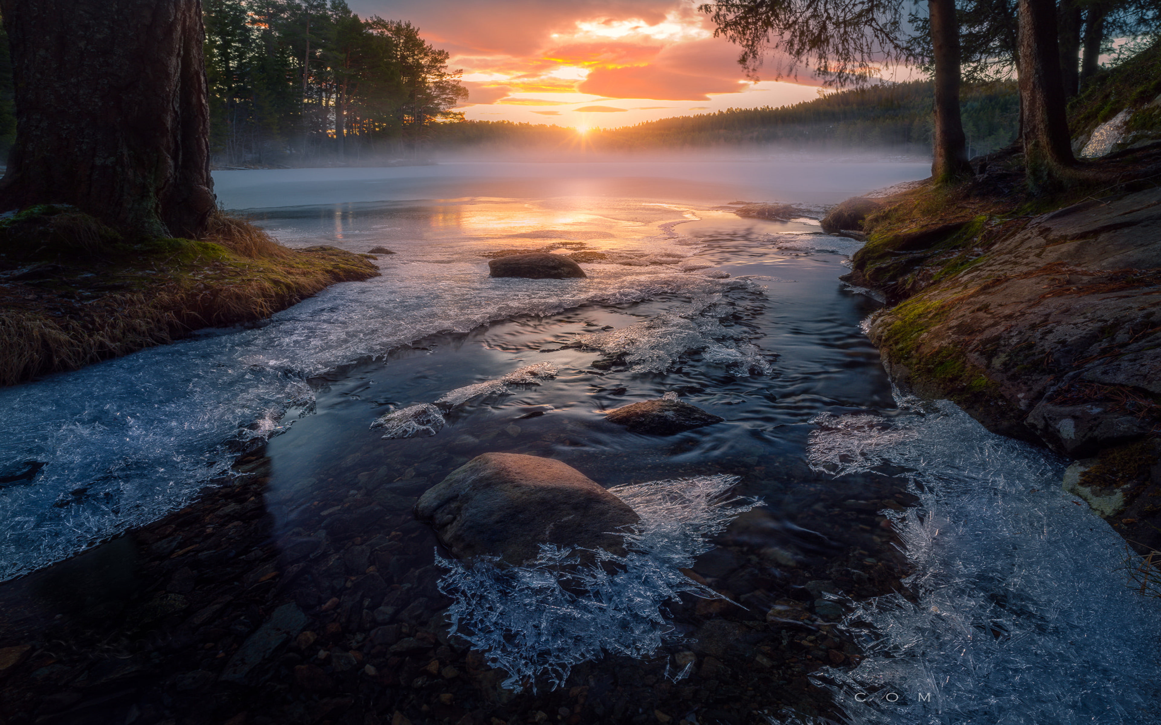 Sunrise First Sun Rays Frozen Creek Trondheim Norway Landscape Nature Ultra Hd Wallpaper For Desktop Laptop Tablet Mobile Phones And Tv 2k 4k