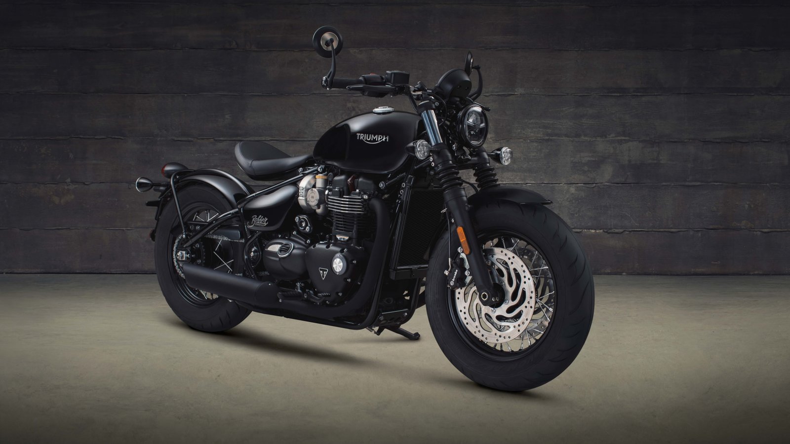 black cruiser motorcycle Triumph Bonneville Bobber Bikes 2k 4k 5k 8k