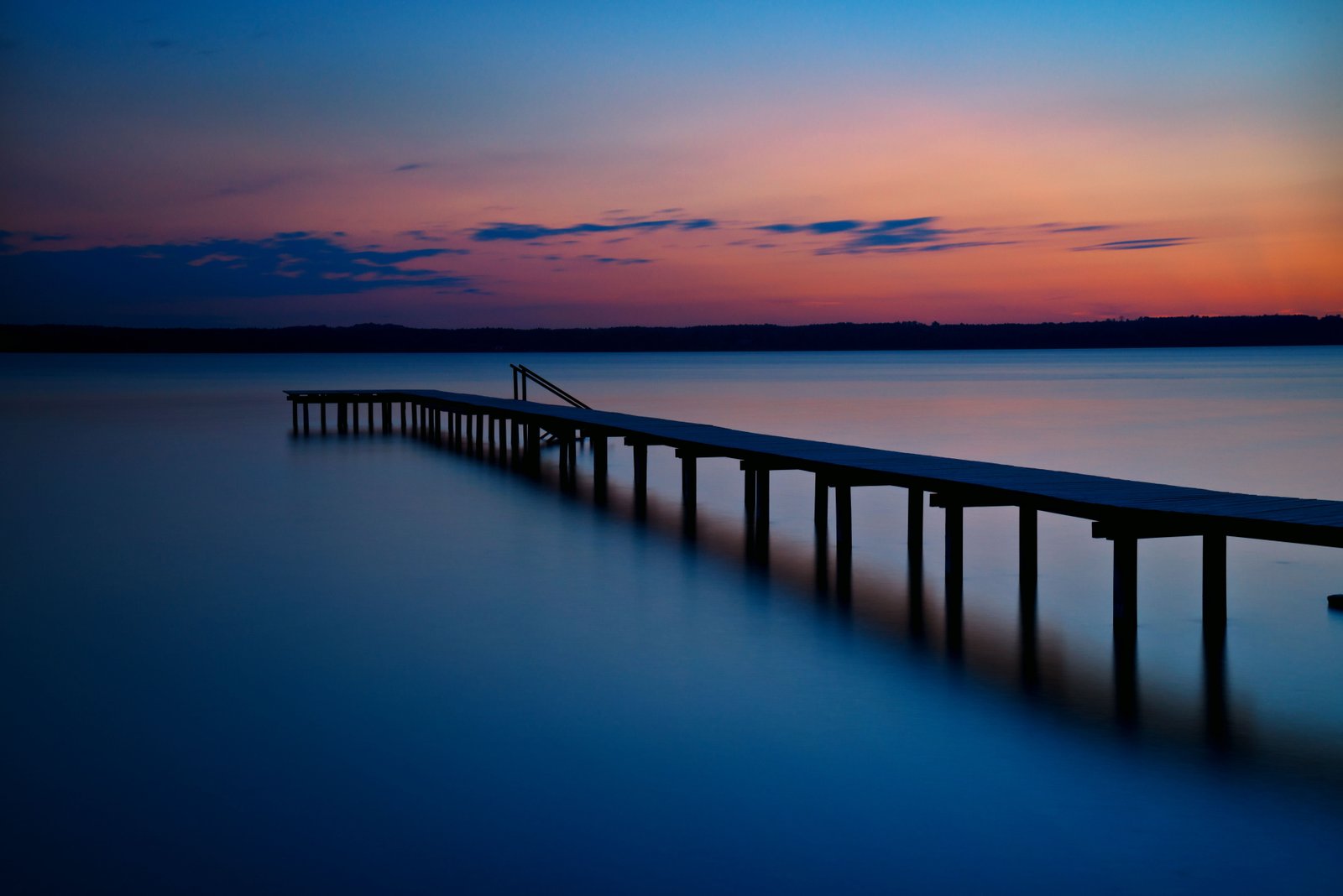 brown wooden sea dock Evening Blues Starnberger See sunset 2k 4k 5k