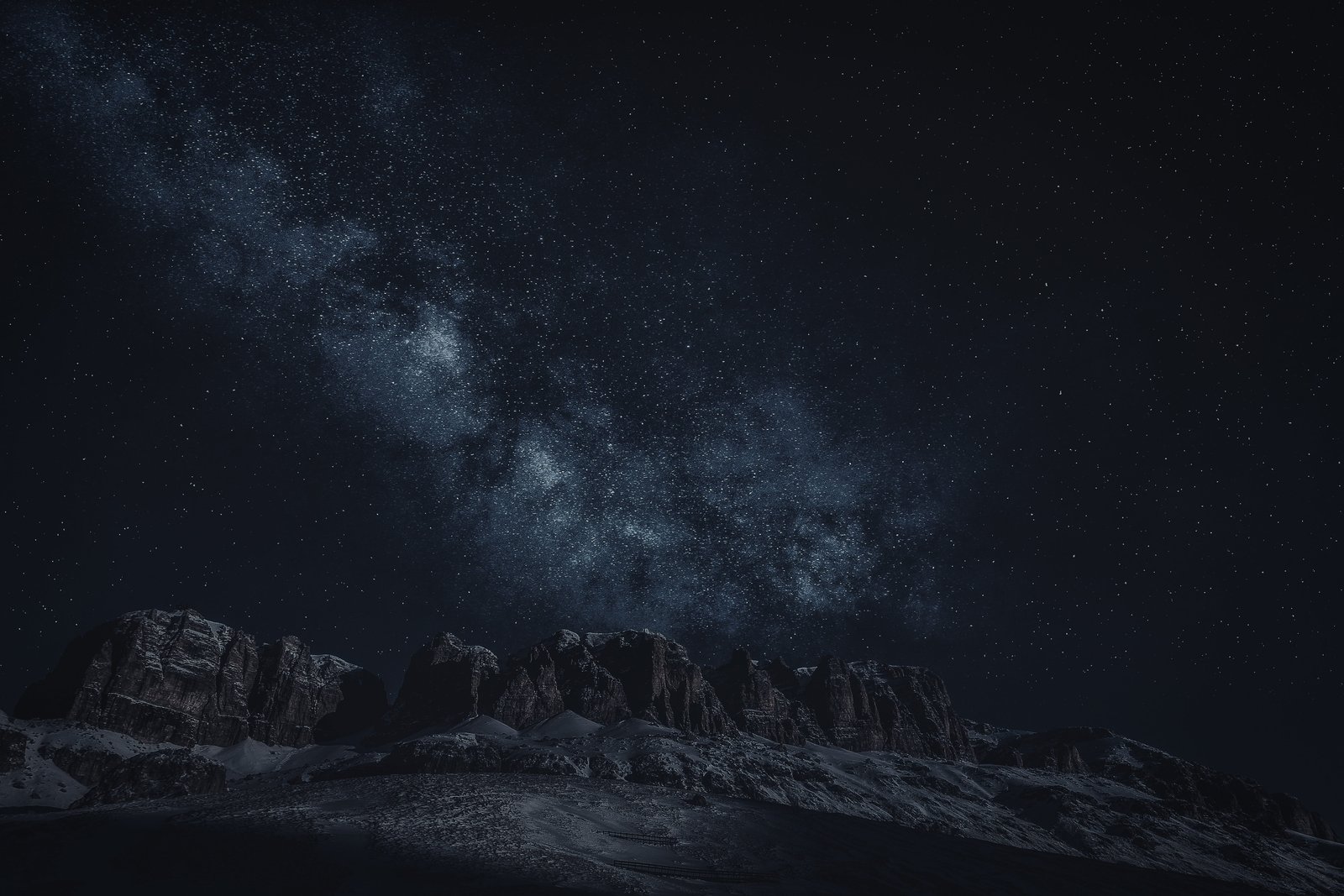 Canion Mountains on Night Sky astrology astronomy constellation 2k 4k 5k