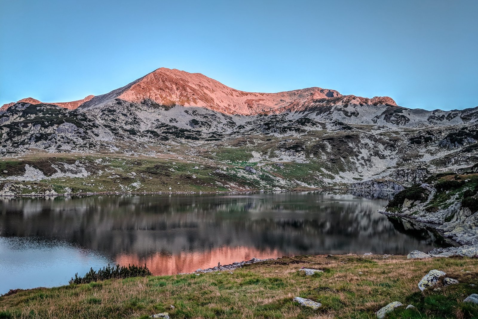 clear water lake nature outdoors mountain range wilderness 2k 4k